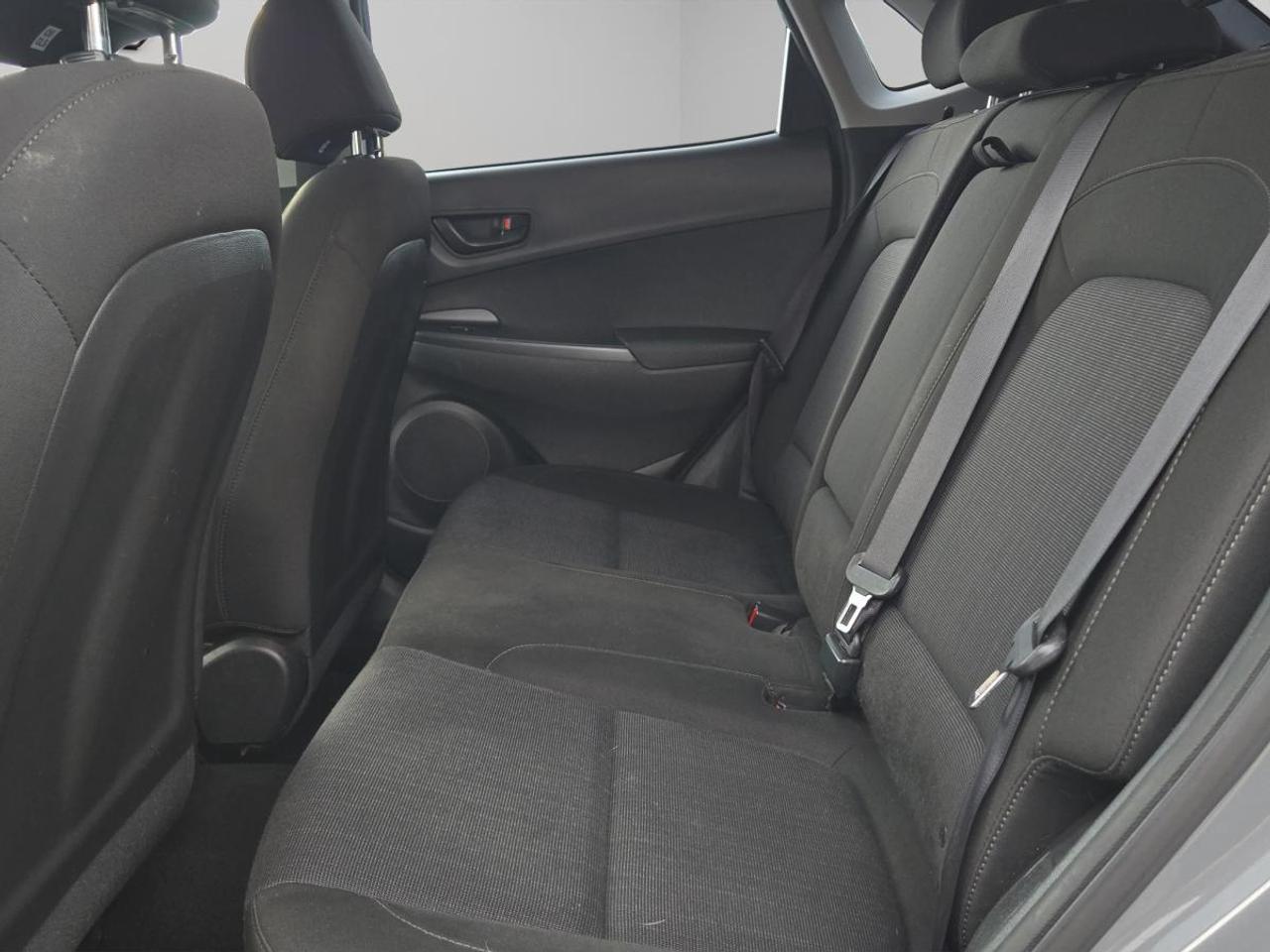 2022 Hyundai KONA Essential Photo