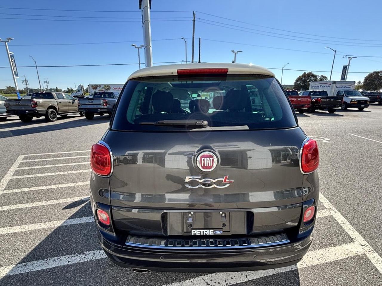 2015 Fiat 500 Lounge Photo