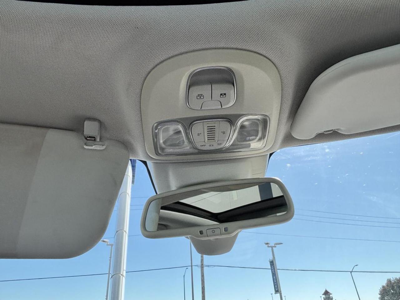2015 Fiat 500 Lounge Photo