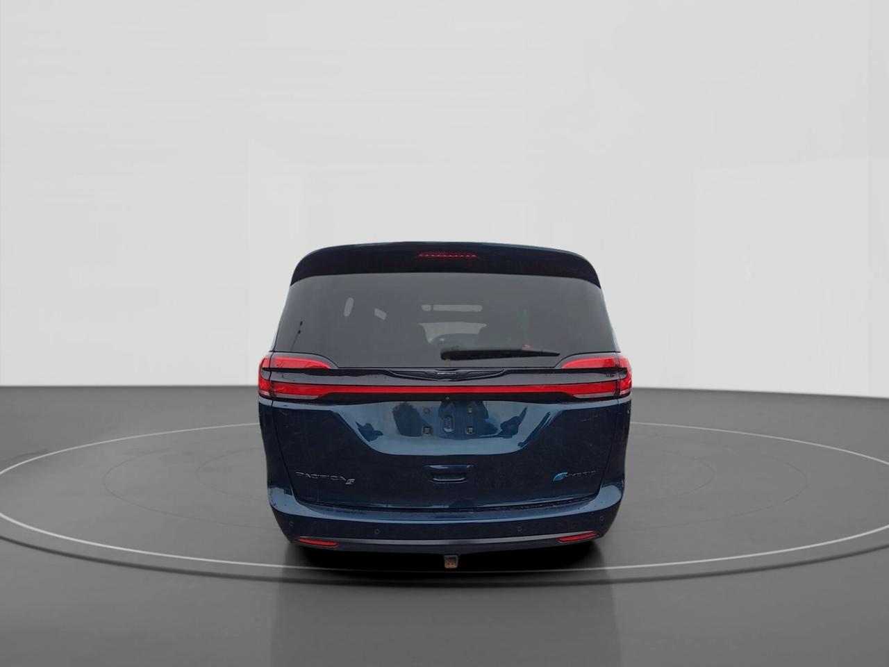2022 Chrysler Pacifica Hybrid Limited Photo