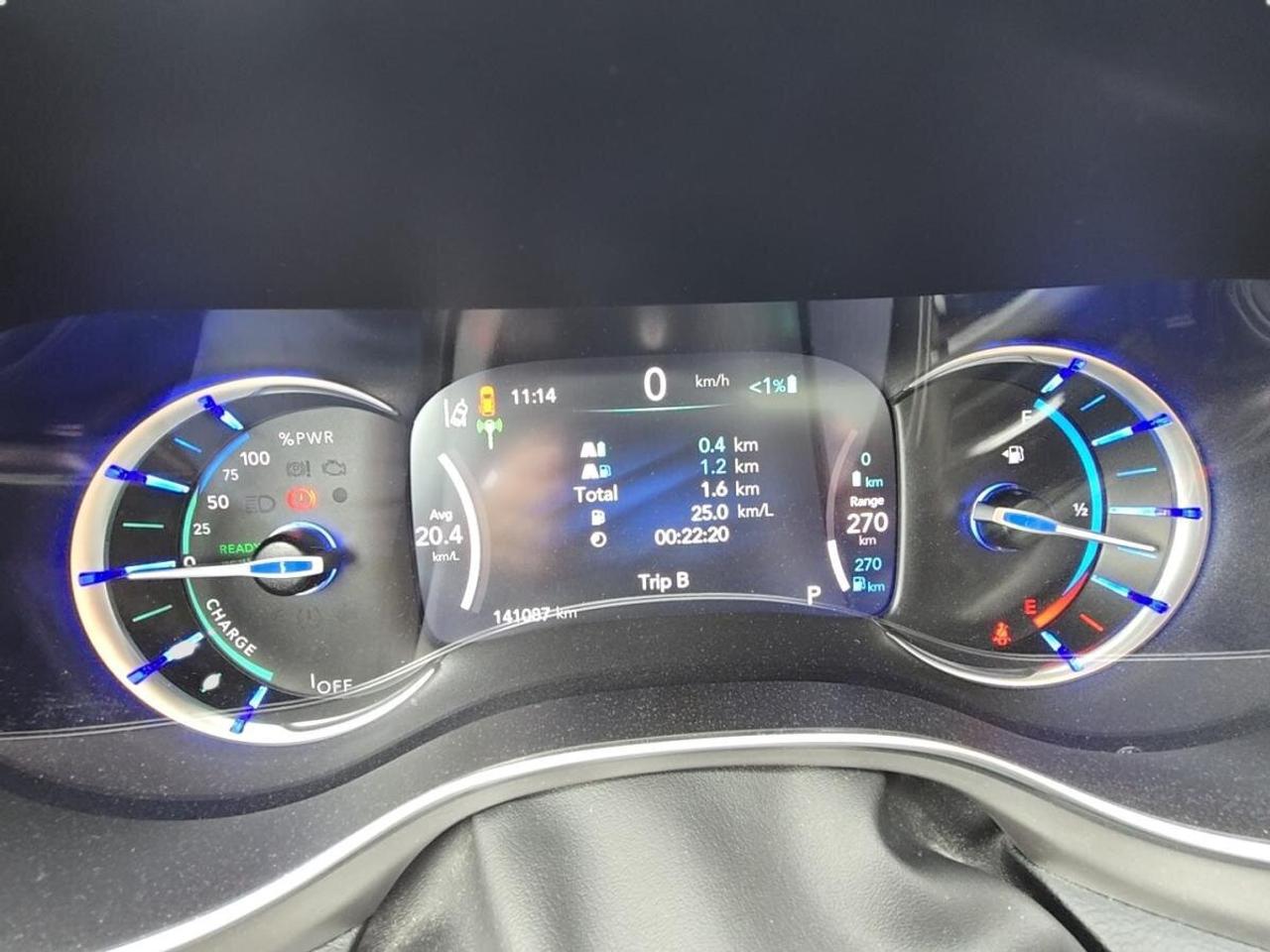 2022 Chrysler Pacifica Hybrid Limited Photo