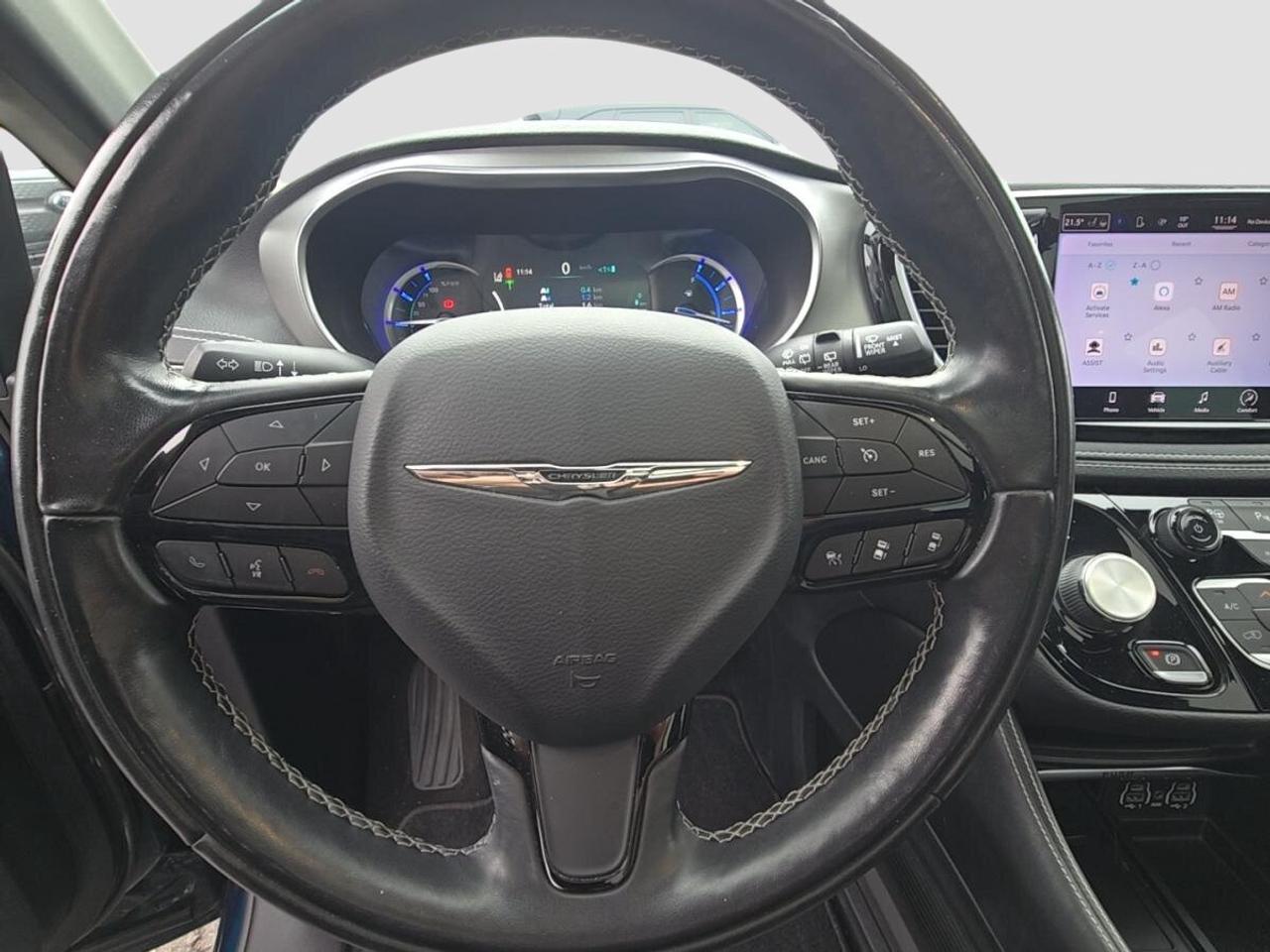 2022 Chrysler Pacifica Hybrid Limited Photo