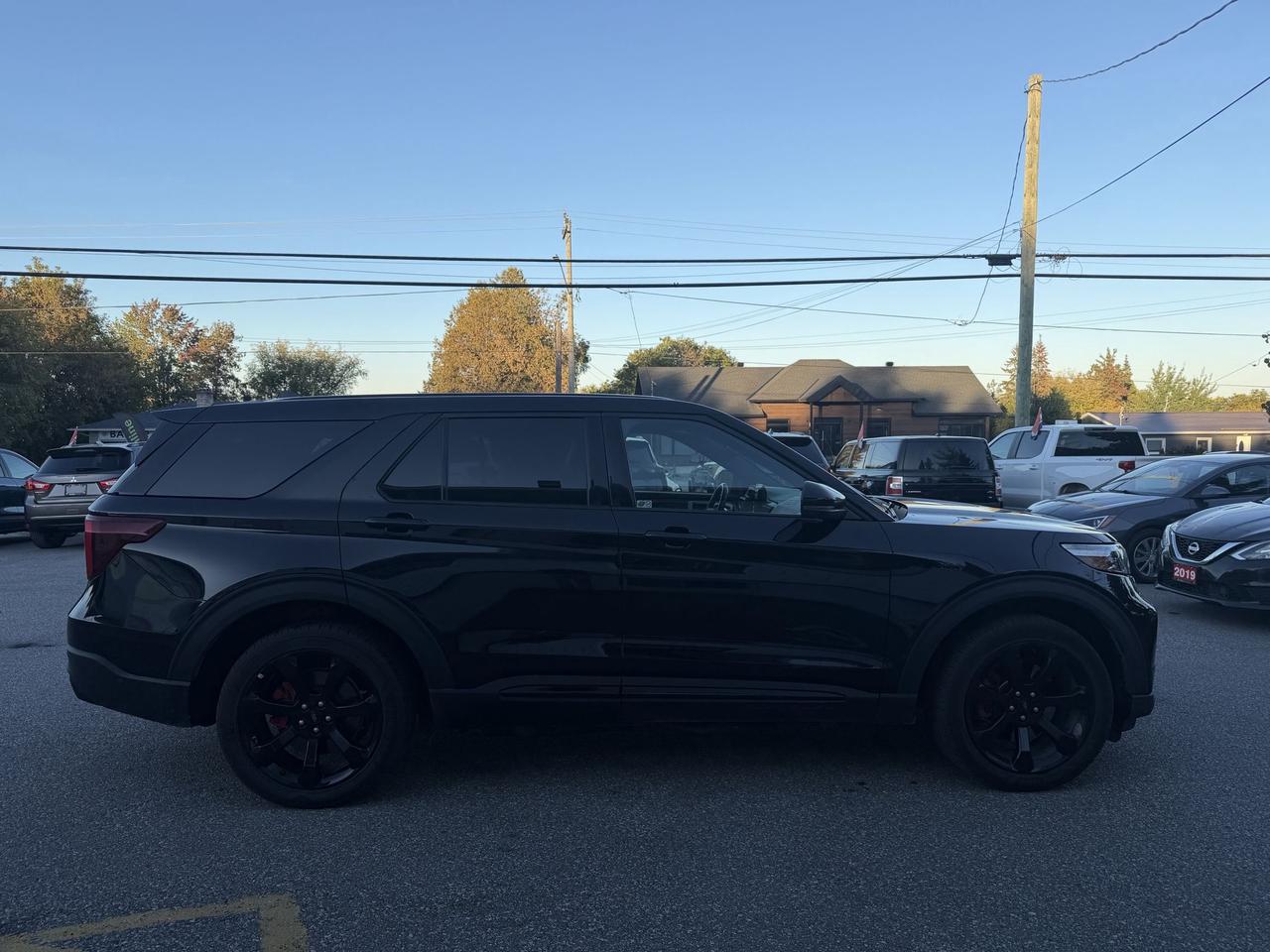 2021 Ford Explorer ST- PREMIUM TECH-AWD-DRIVE ASSIST-NAVIGATION-PANOROOF -360CAM Photo