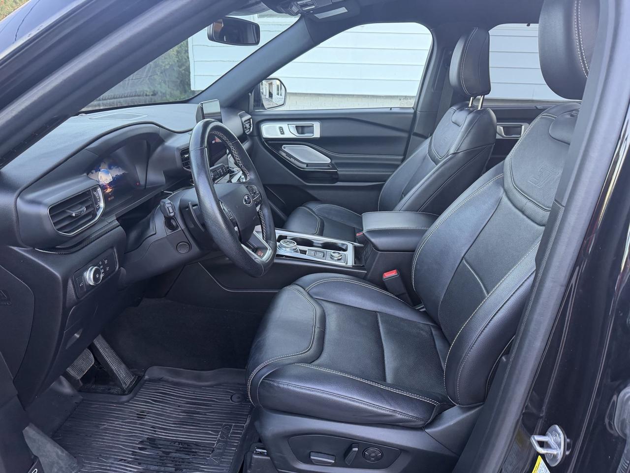 2021 Ford Explorer ST- PREMIUM TECH-AWD-DRIVE ASSIST-NAVIGATION-PANOROOF -360CAM Photo