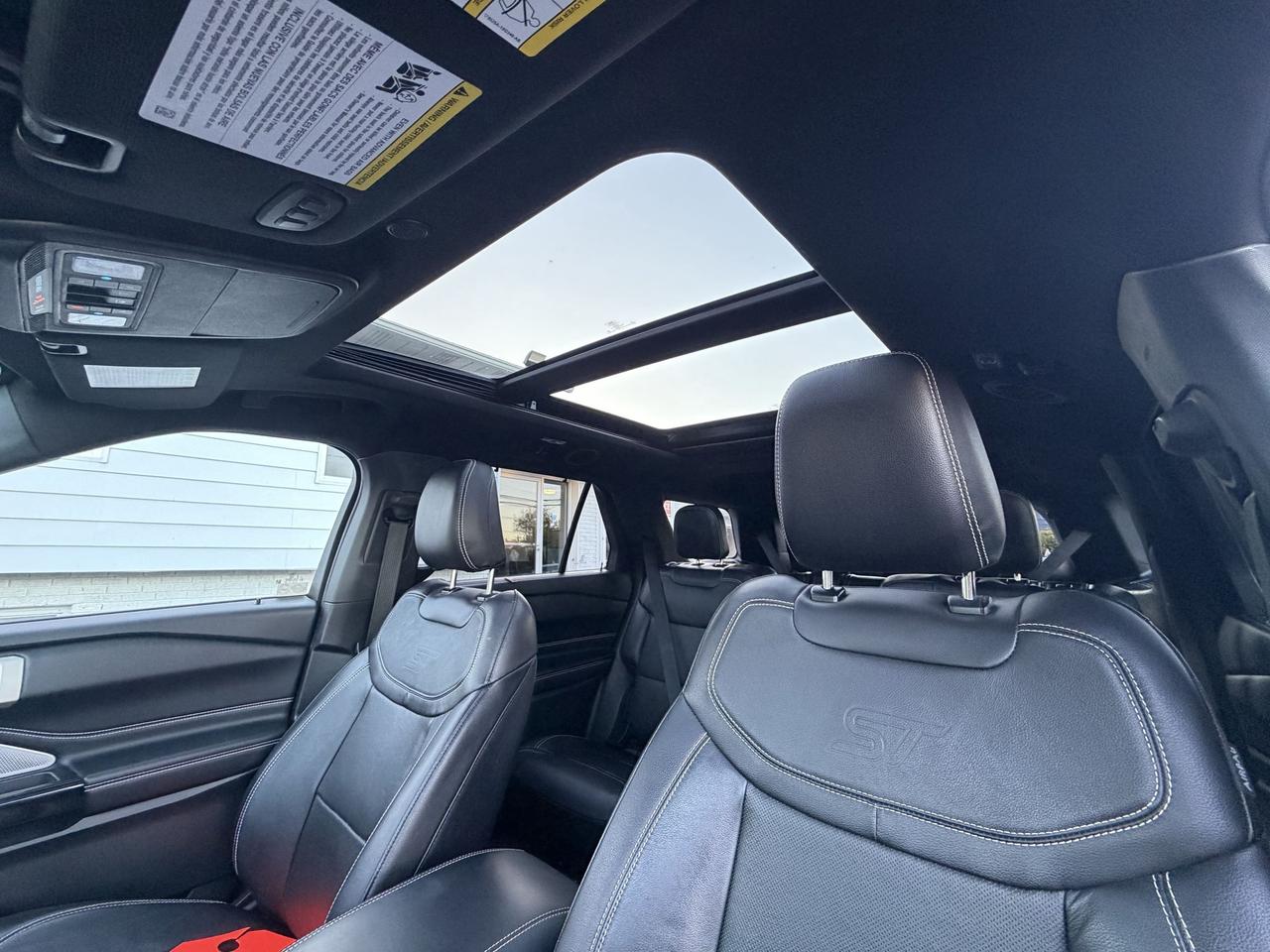 2021 Ford Explorer ST- PREMIUM TECH-AWD-DRIVE ASSIST-NAVIGATION-PANOROOF -360CAM Photo