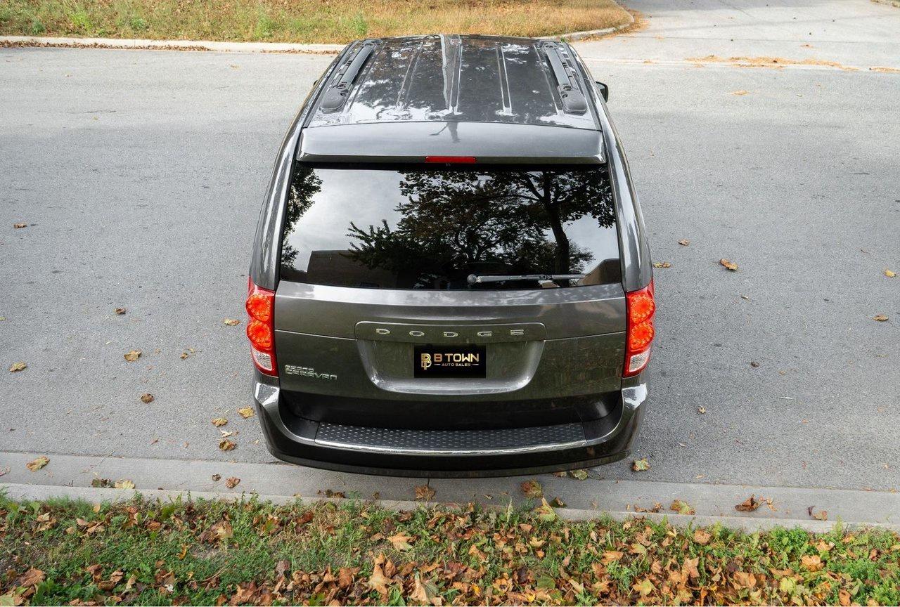 2016 Dodge Grand Caravan CANADA VALUE PACKAGE Photo