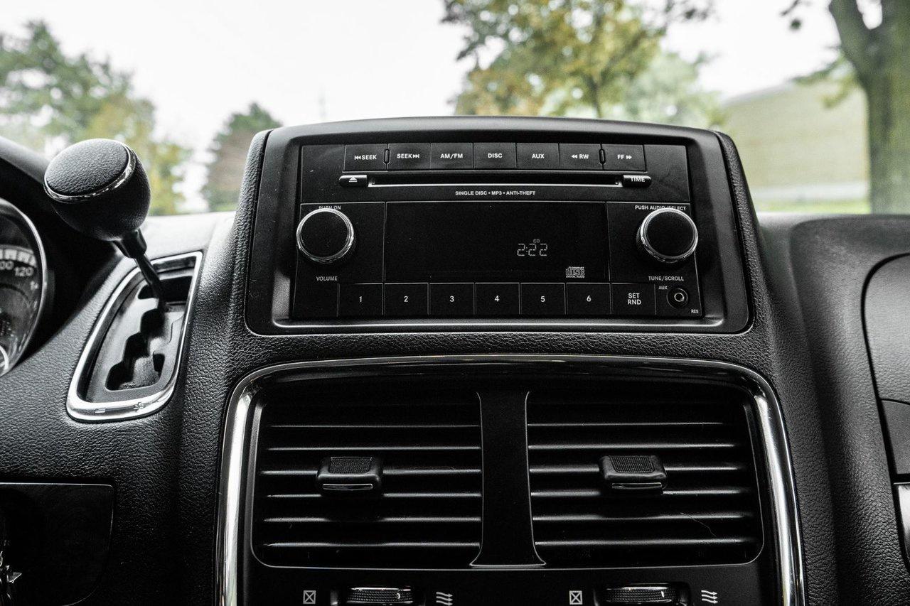 2016 Dodge Grand Caravan CANADA VALUE PACKAGE Photo
