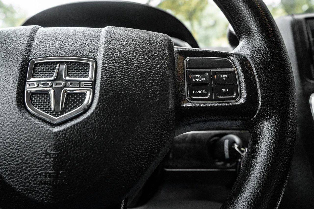 2016 Dodge Grand Caravan CANADA VALUE PACKAGE Photo