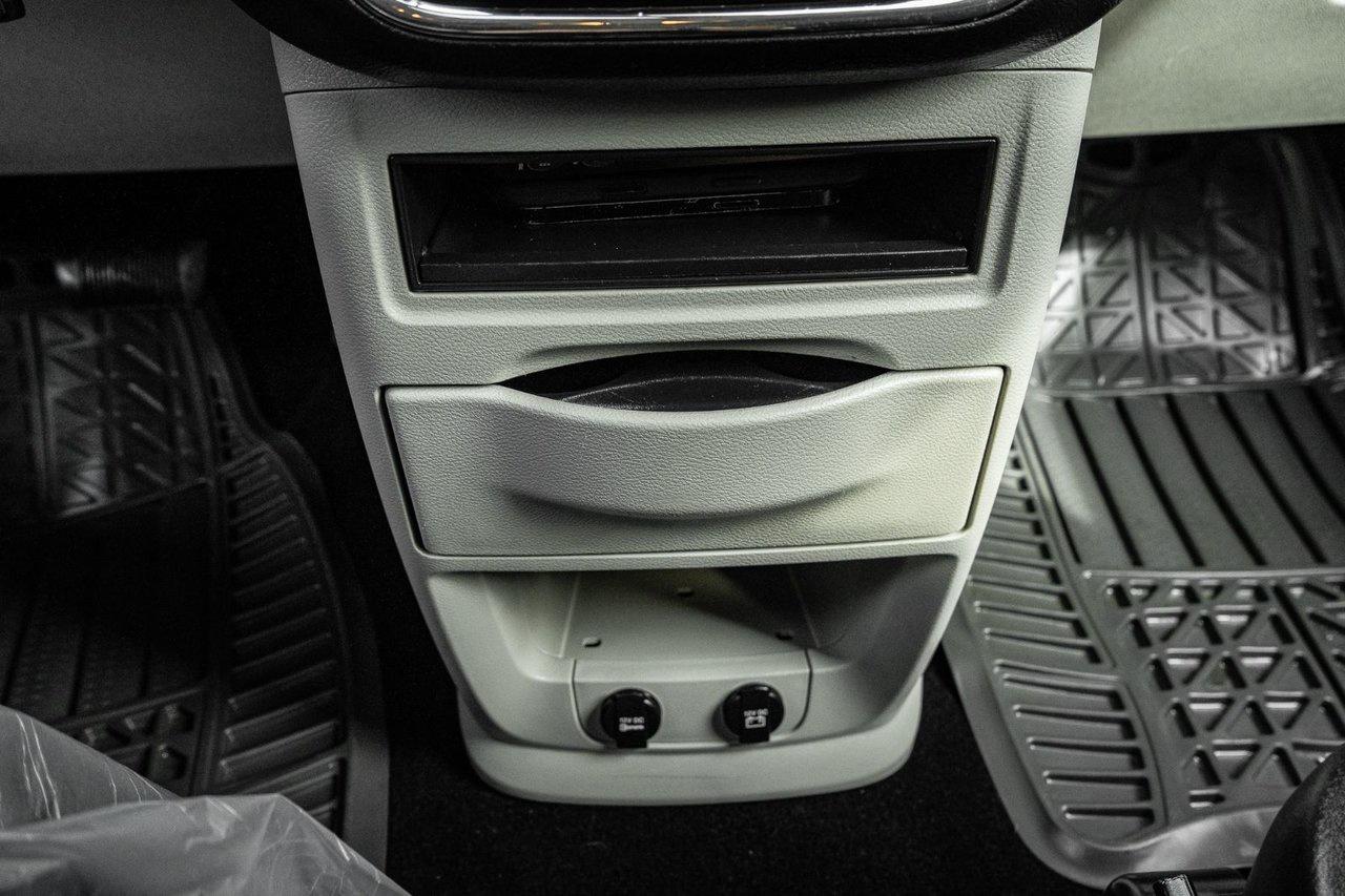 2016 Dodge Grand Caravan CANADA VALUE PACKAGE Photo