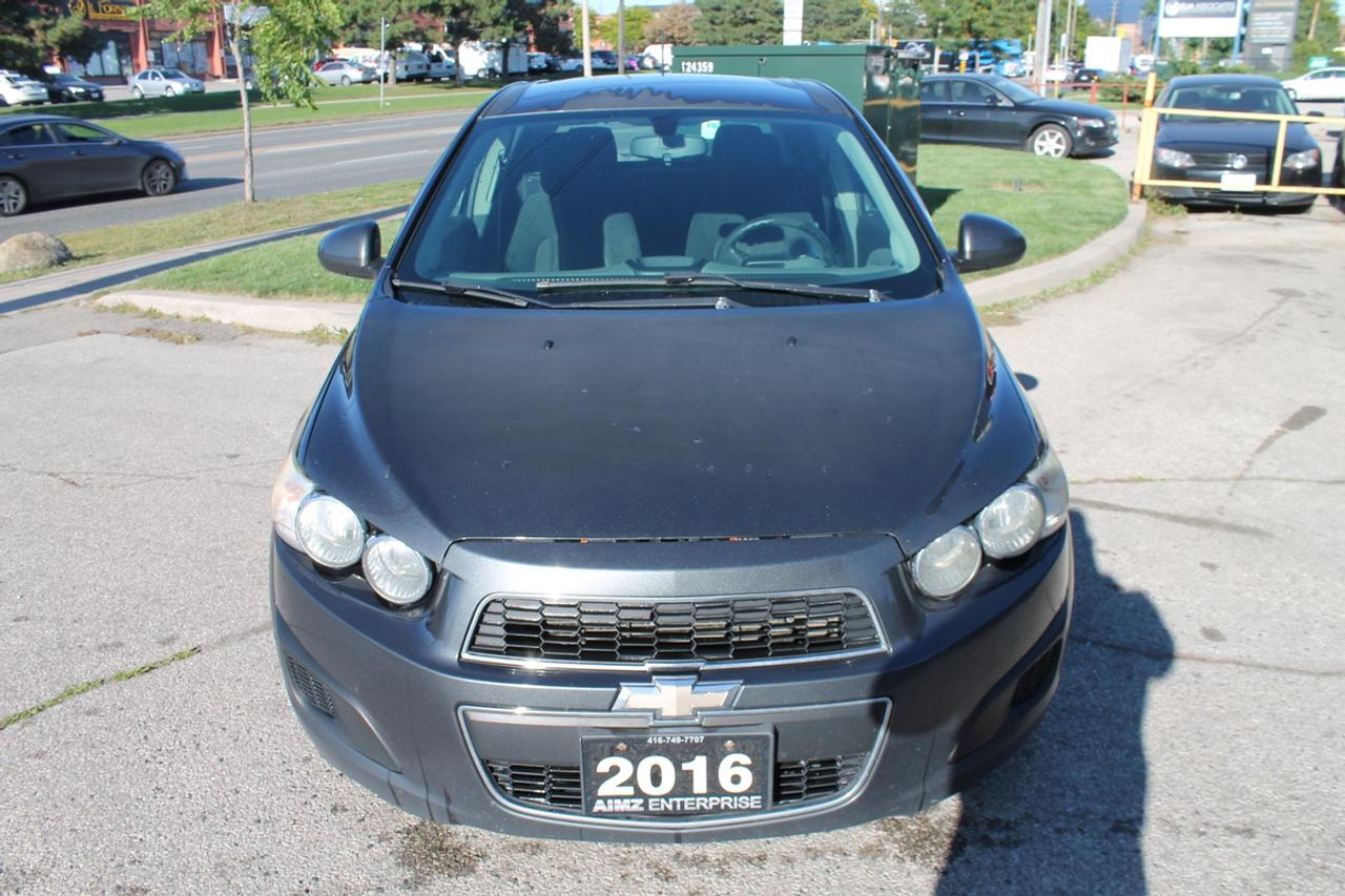 2016 Chevrolet Sonic LT Photo