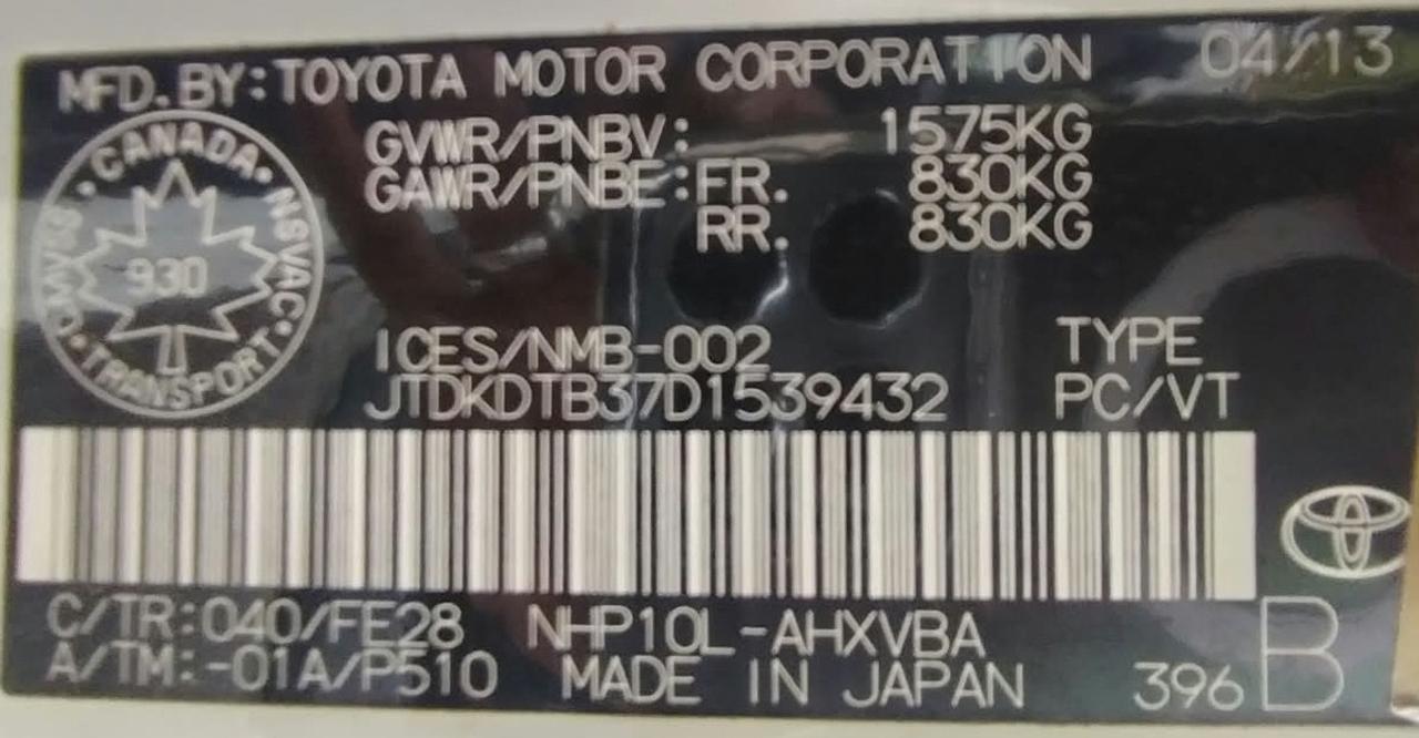 2013 Toyota Prius c Technology Photo