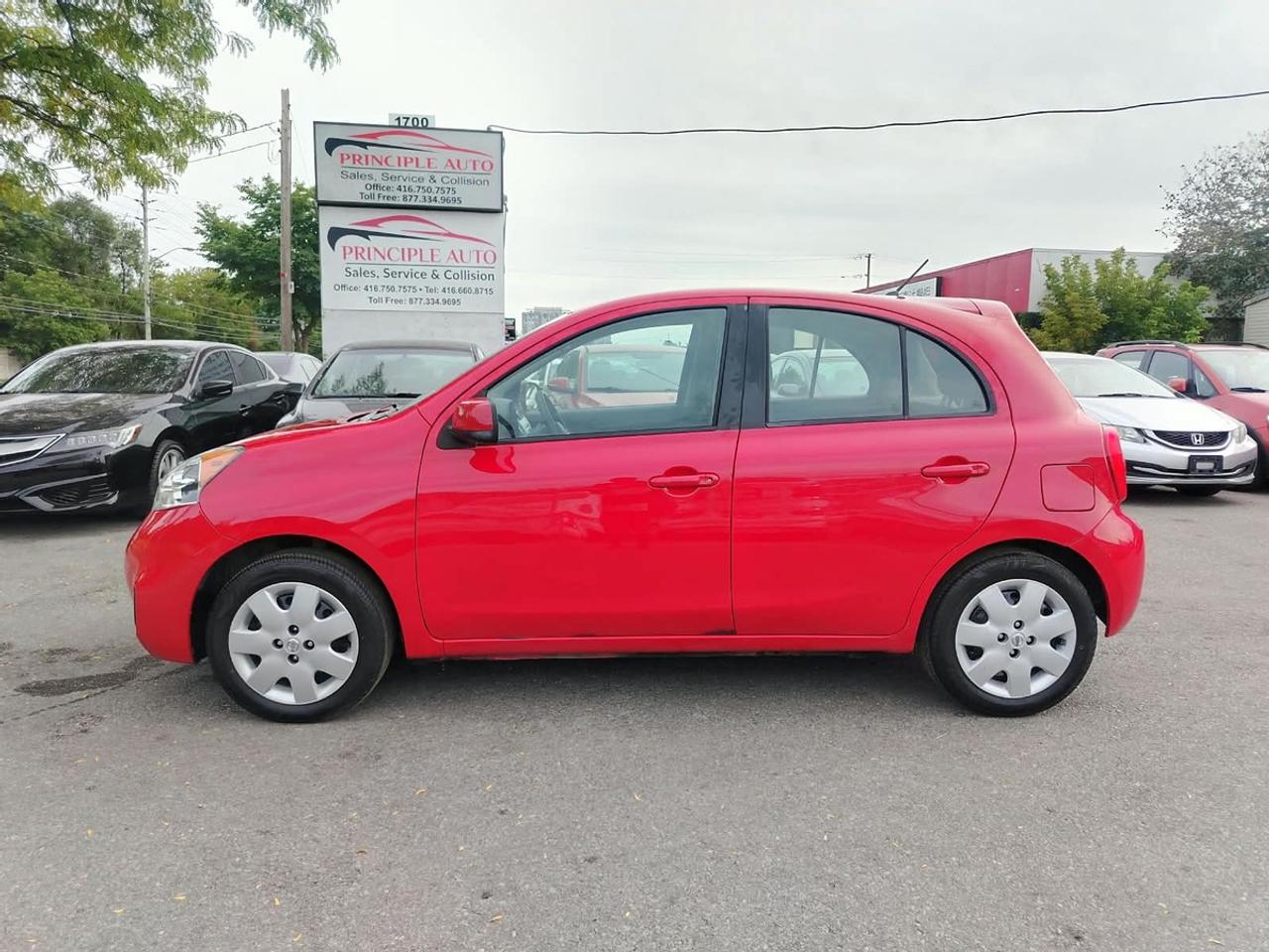 2016 Nissan Micra SV Photo1