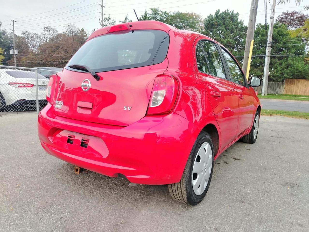 2016 Nissan Micra SV Photo