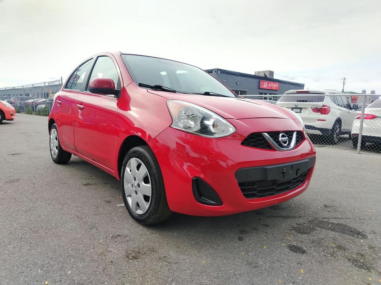 2016 Nissan Micra SV Photo