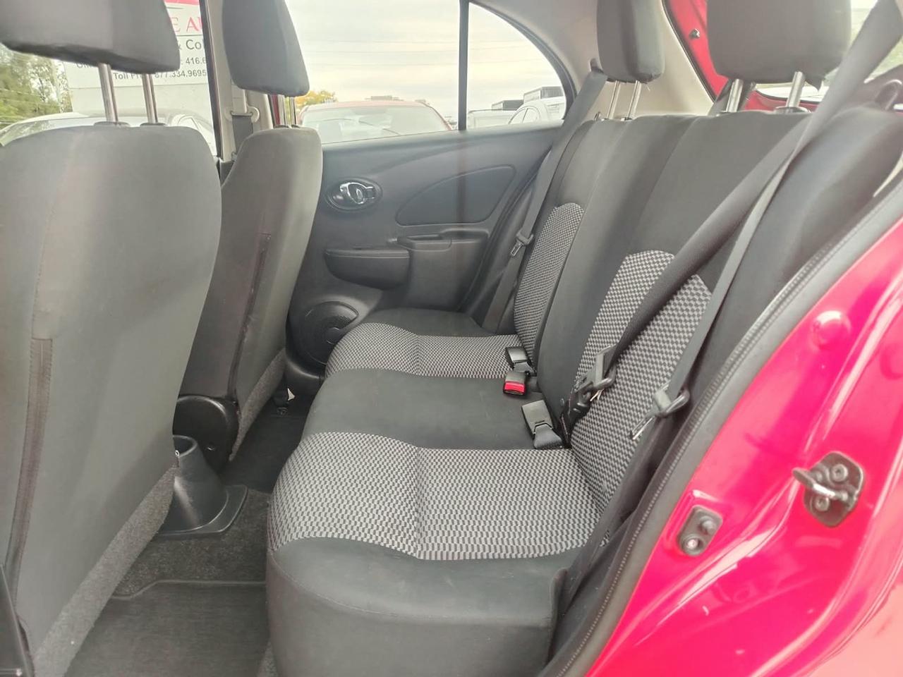 2016 Nissan Micra SV Photo
