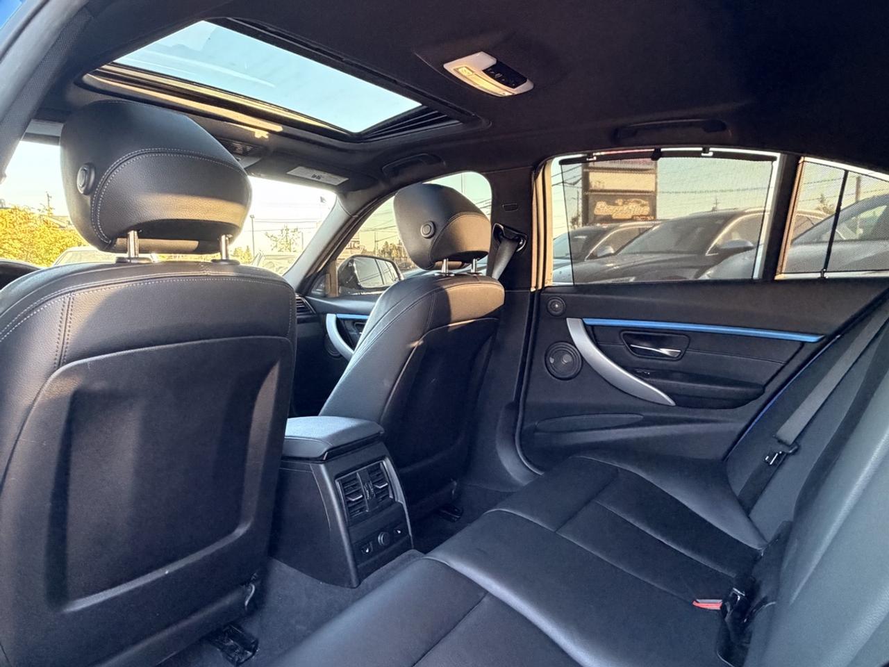 2018 BMW 3 Series 340i xDrive Photo