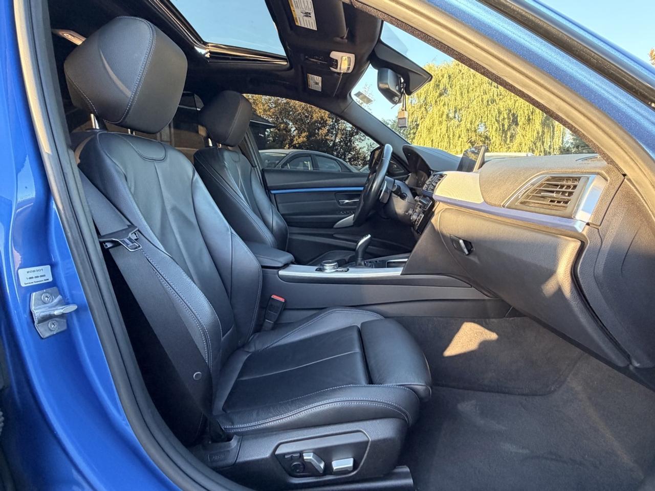 2018 BMW 3 Series 340i xDrive Photo