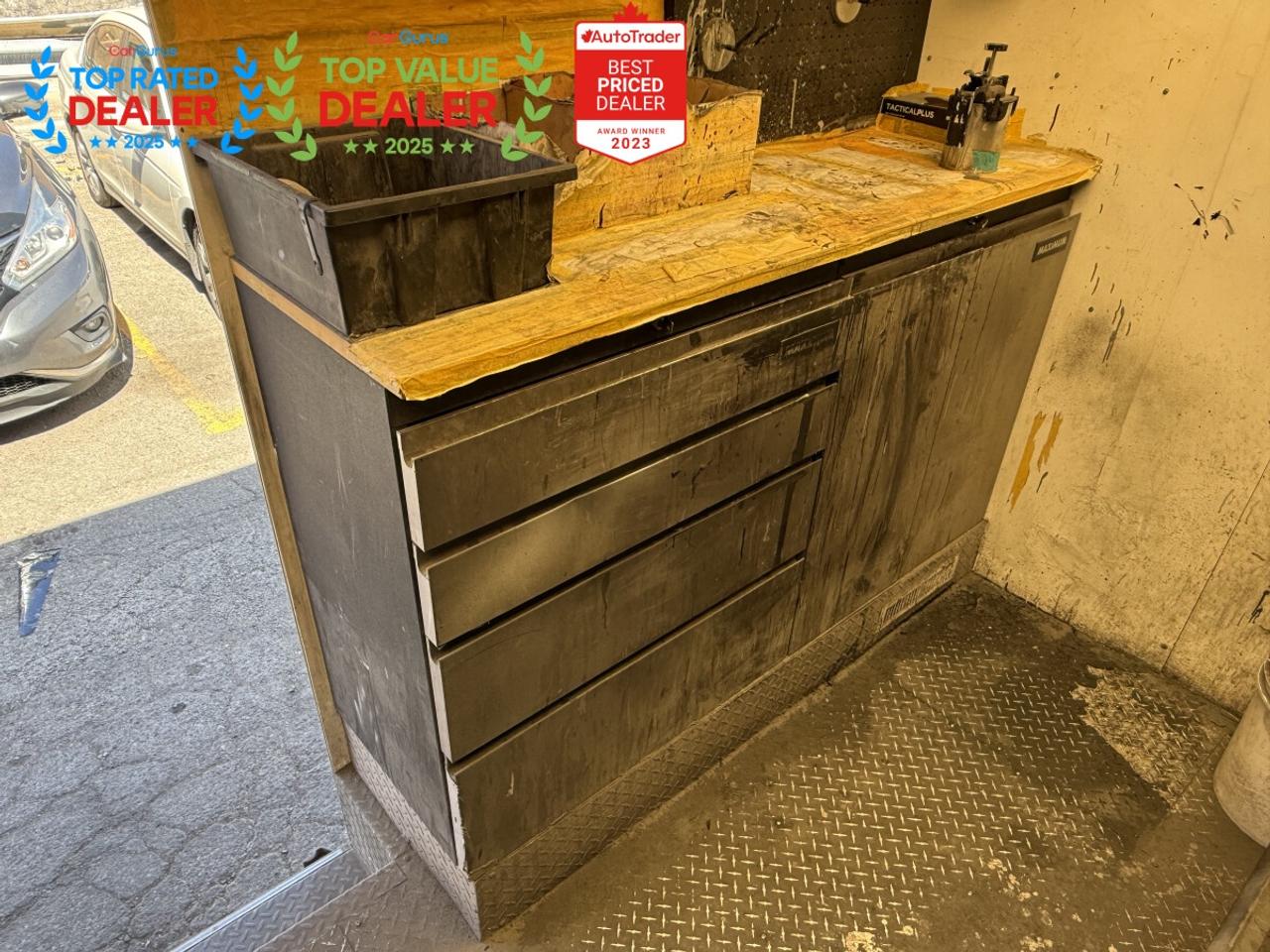 2019 GMC Savana CUTAWAY 3500 139'' | UNICELL BOX | MOBILE RIM REPAIR WORKSHOP Photo