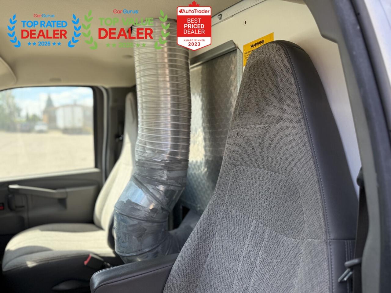 2019 GMC Savana CUTAWAY 3500 139'' | UNICELL BOX | MOBILE RIM REPAIR WORKSHOP Photo