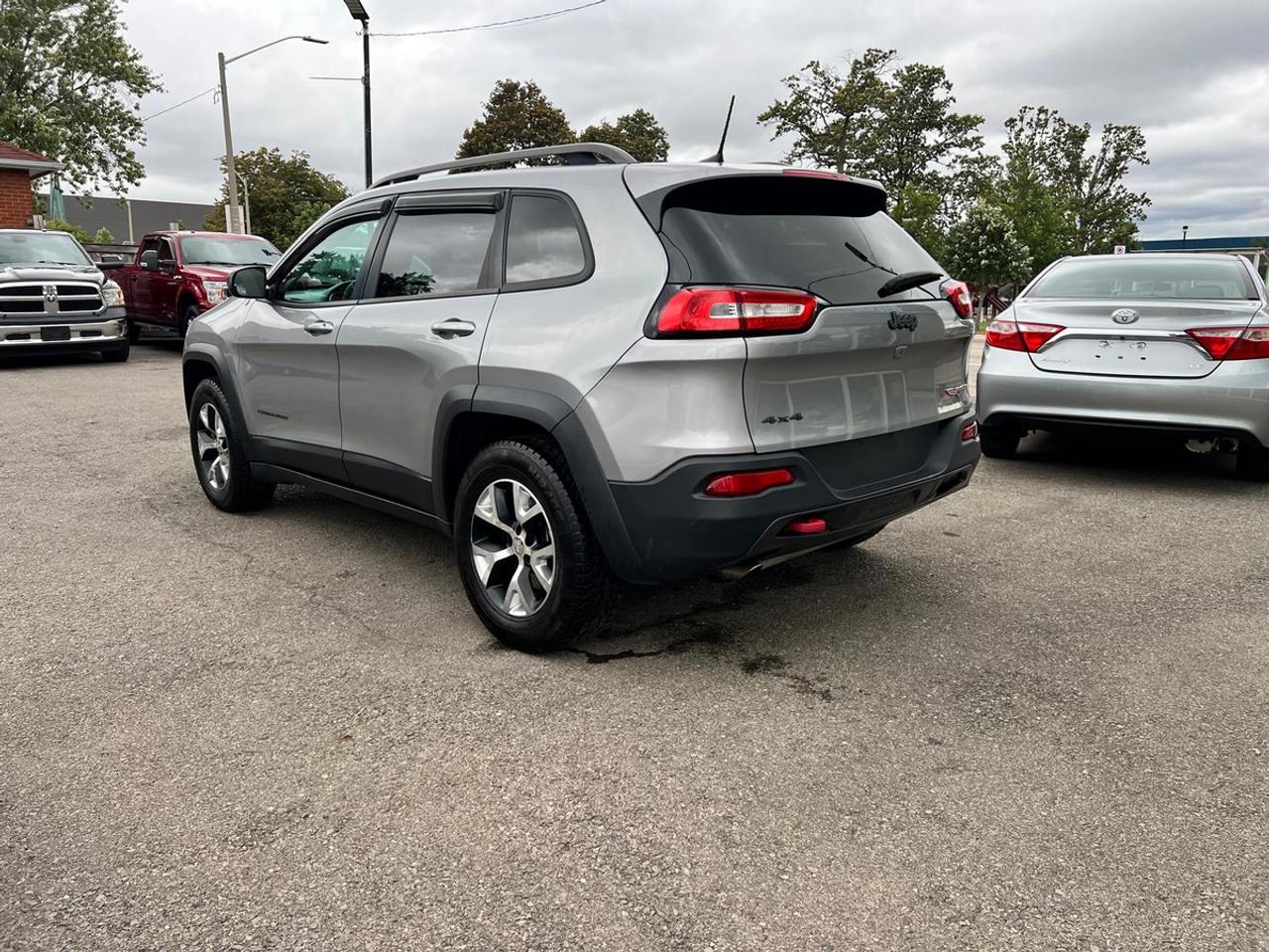 2016 Jeep Cherokee Trailhawk Photo