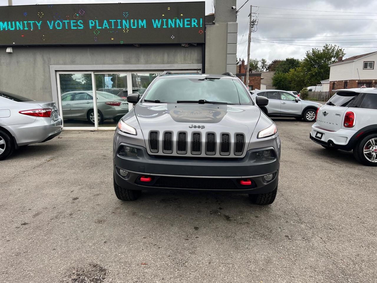 2016 Jeep Cherokee Trailhawk Photo
