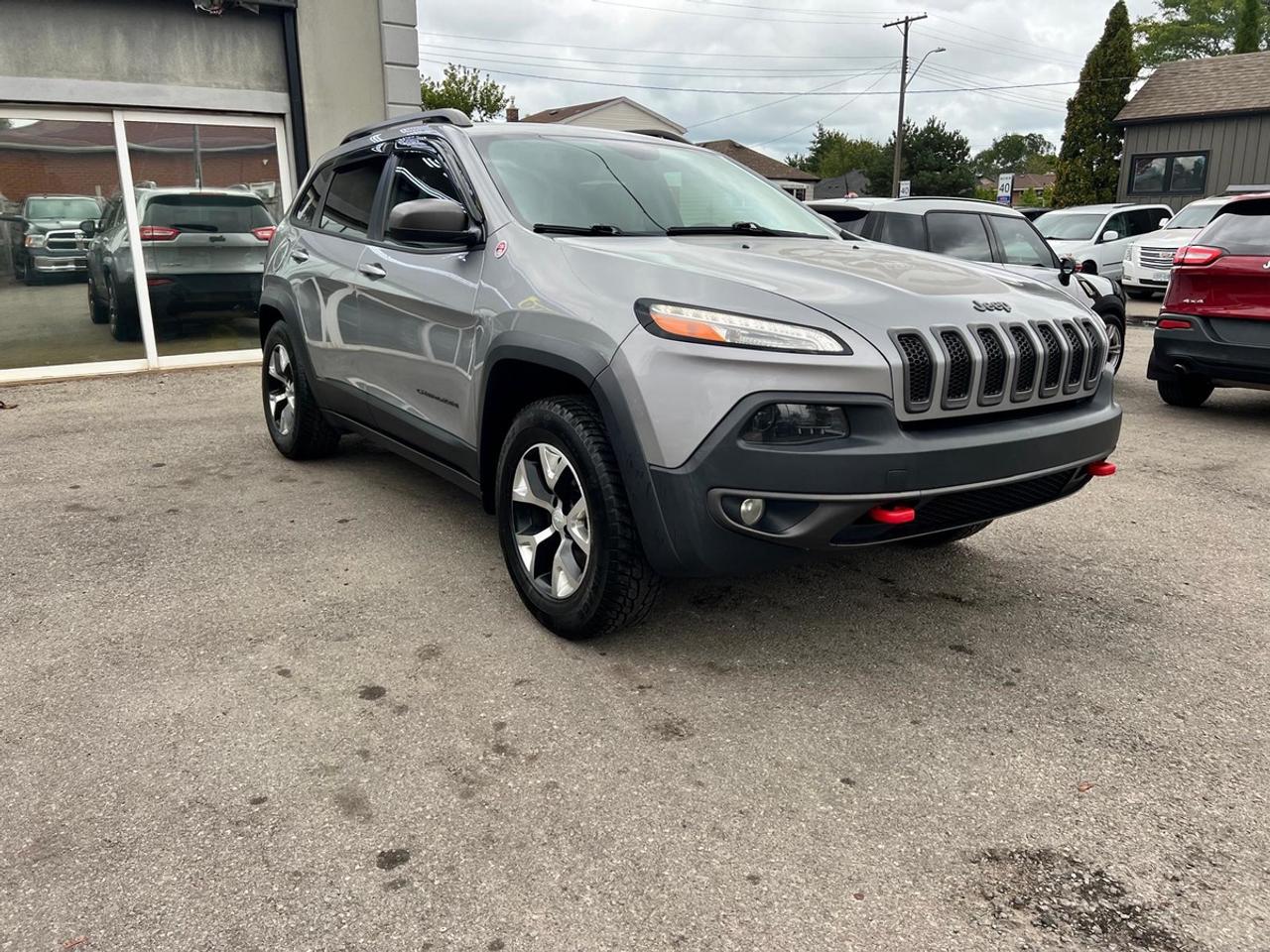 2016 Jeep Cherokee Trailhawk Photo