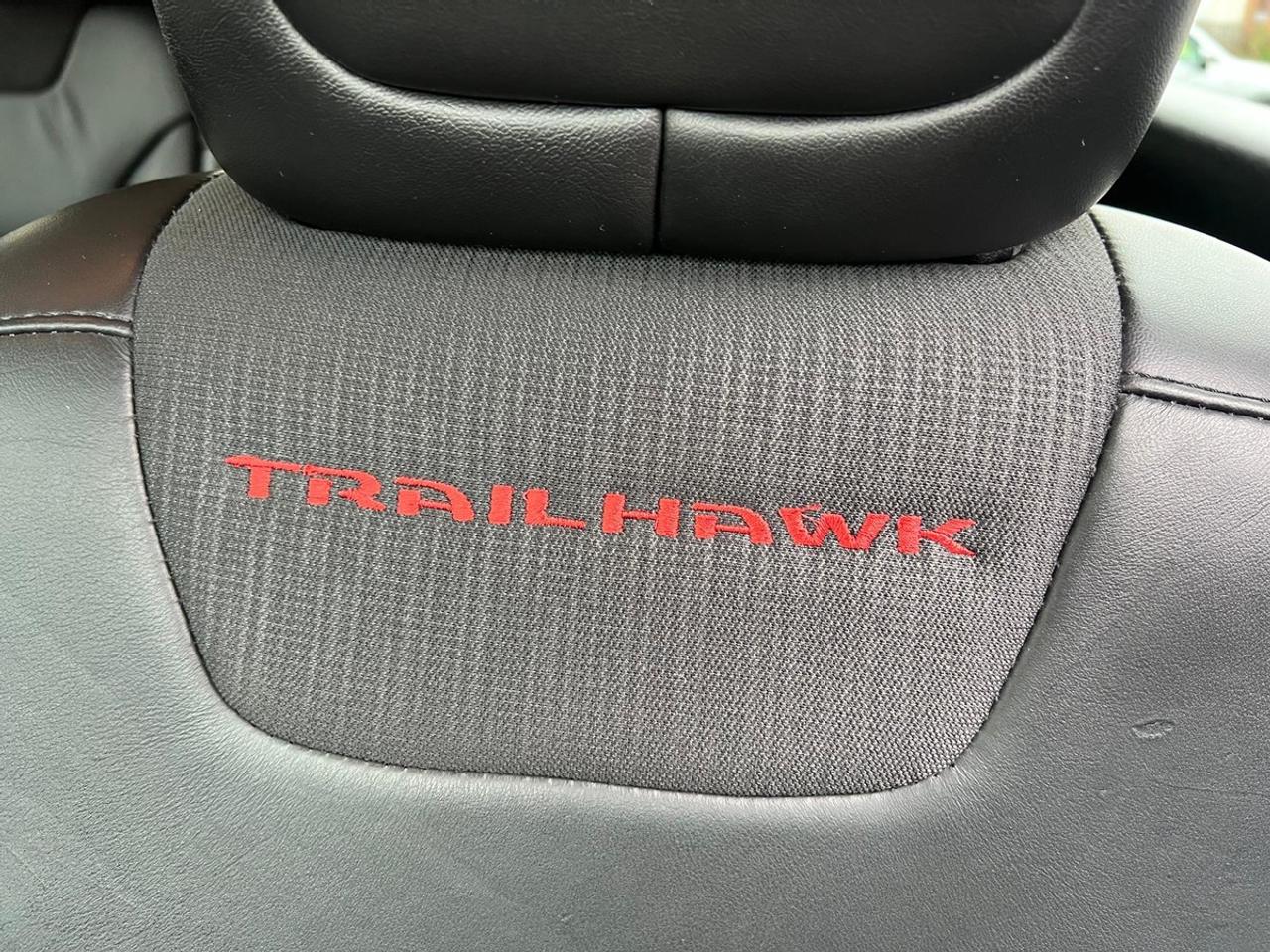 2016 Jeep Cherokee Trailhawk Photo