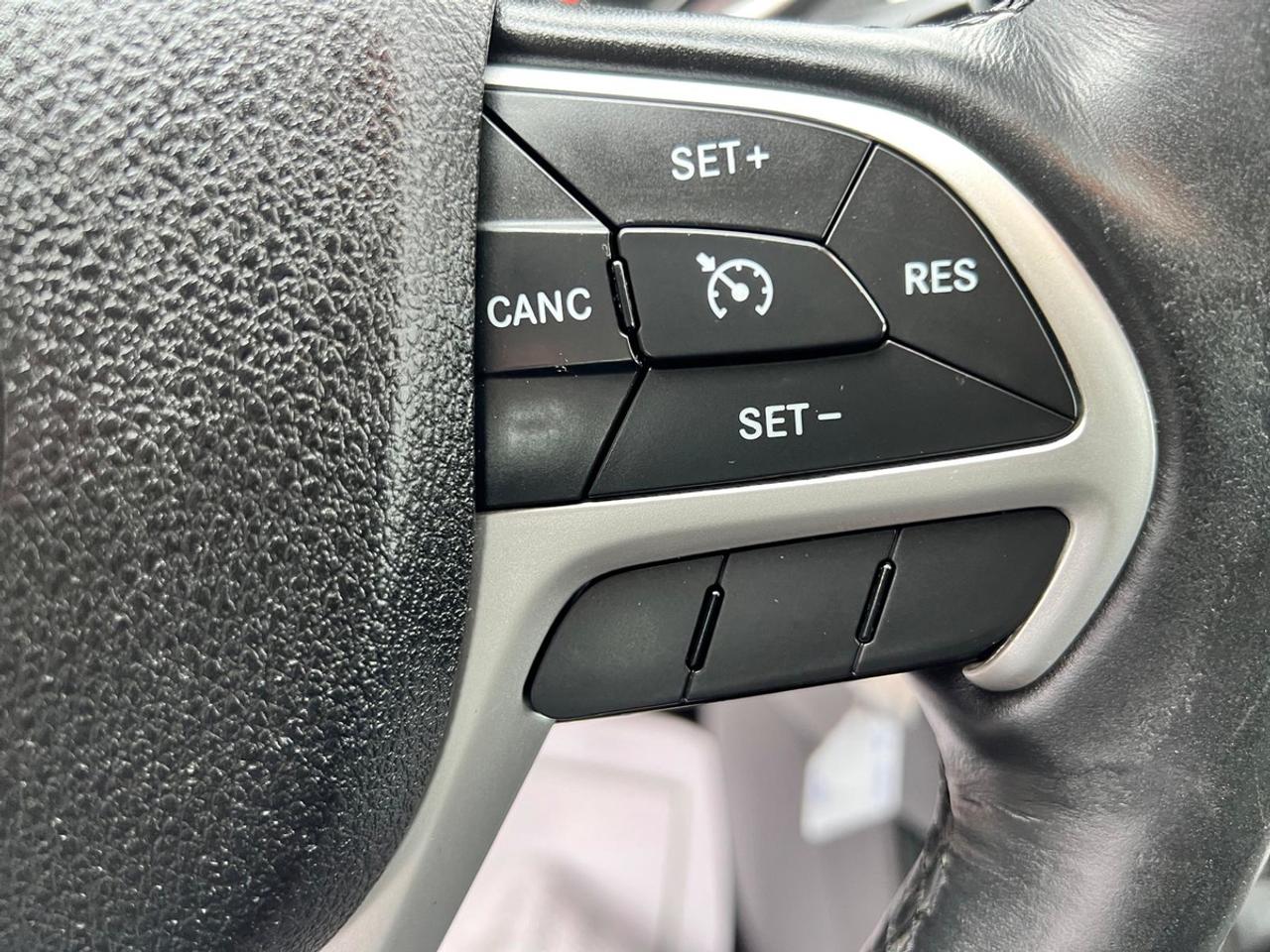 2016 Jeep Cherokee Trailhawk Photo