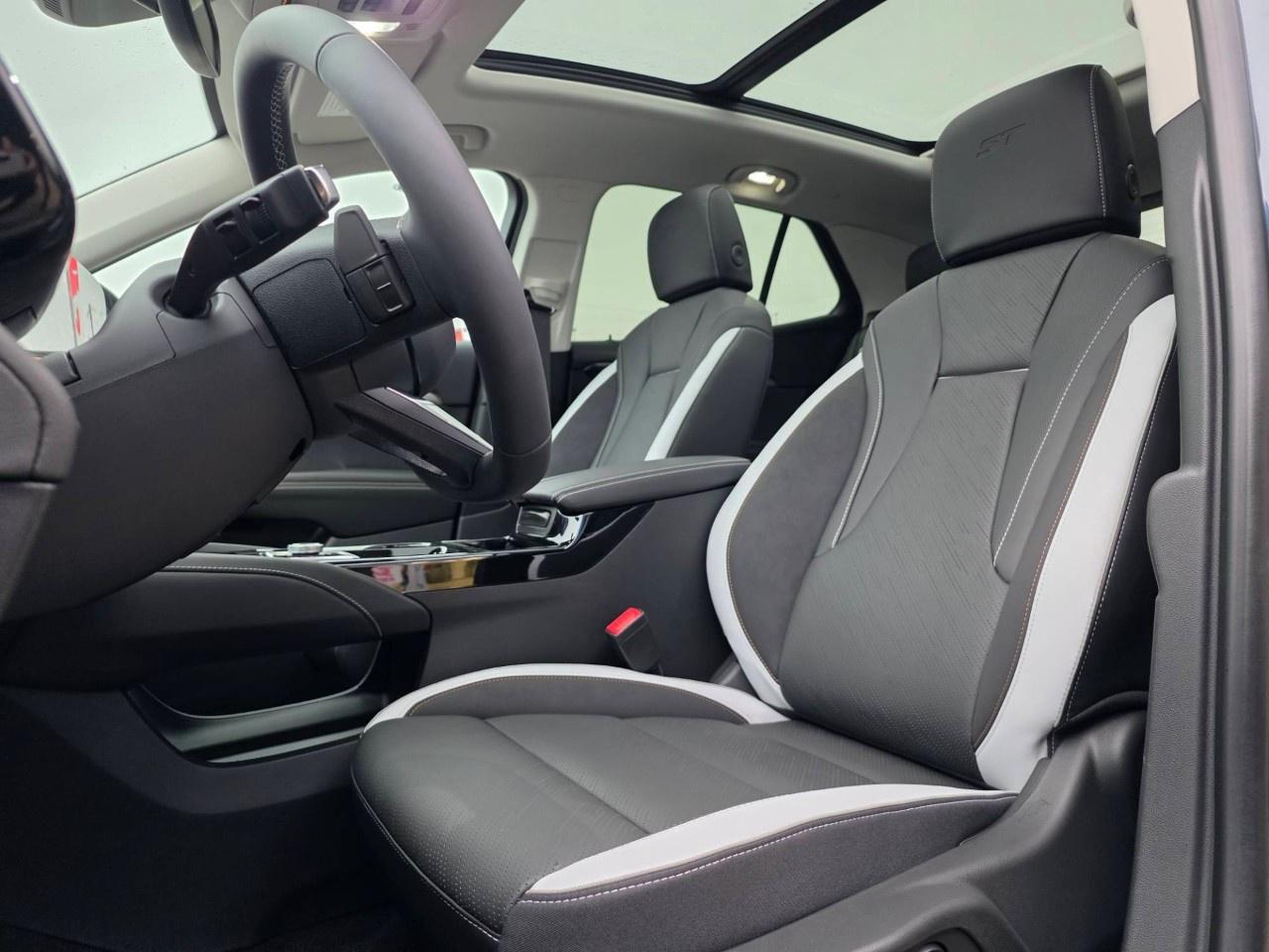 2026 Buick Envision AWD 4dr Sport Touring Photo
