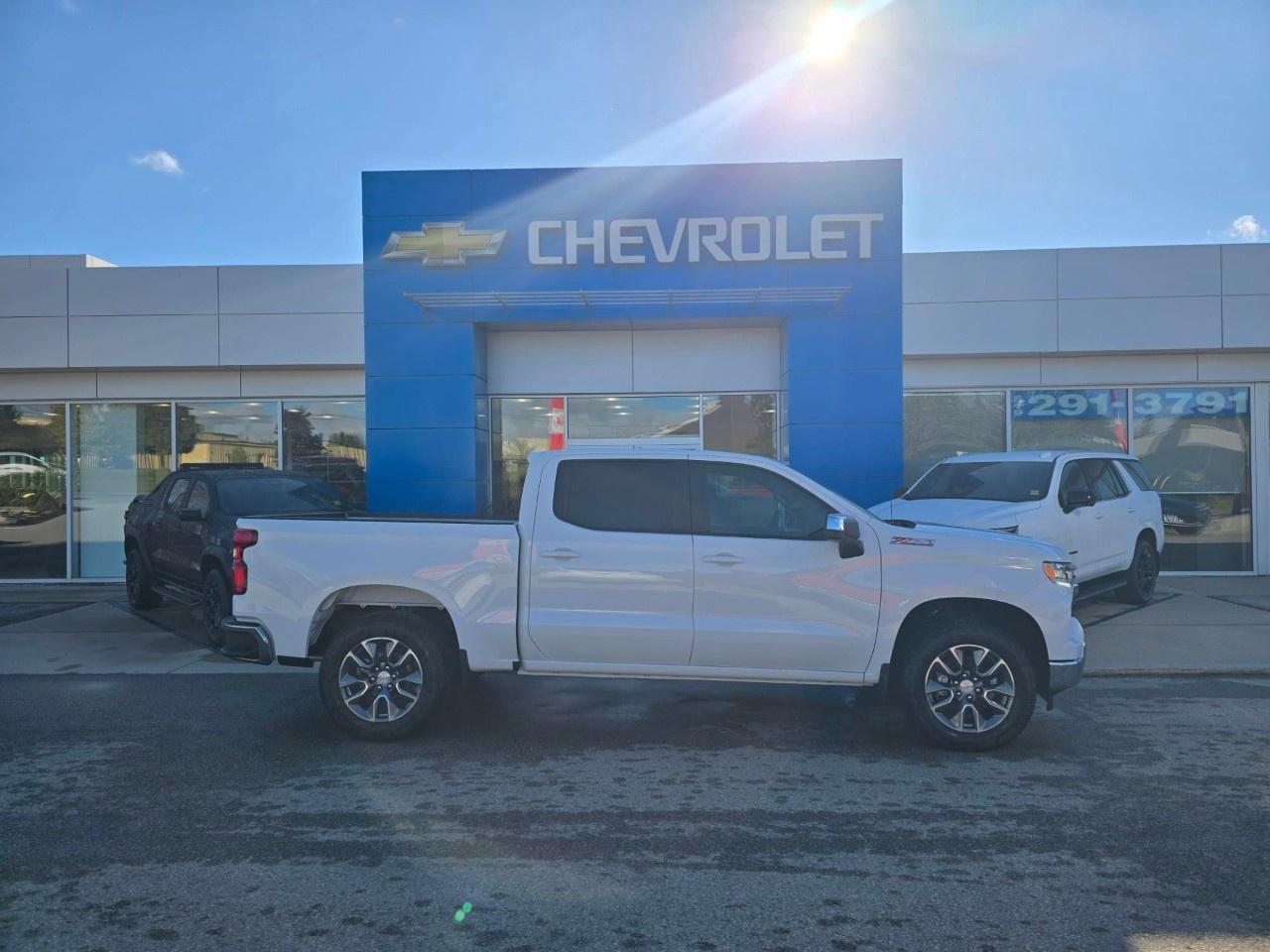 2026 Chevrolet Silverado 1500 Crew Cab Short Box 4-Wheel Drive LT Photo5