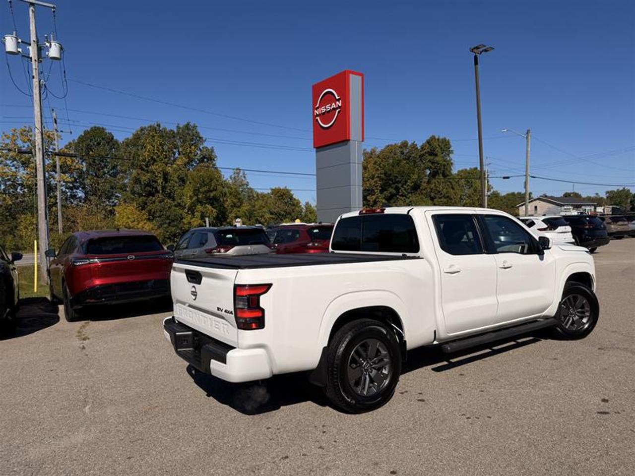2025 Nissan Frontier Crew Cab 4x4 Long Bed SV Photo
