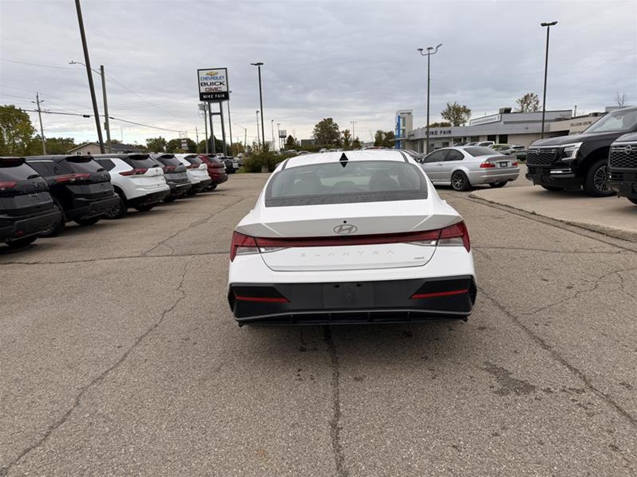 2026 Hyundai Elantra Hybrid Luxury Sedan Photo