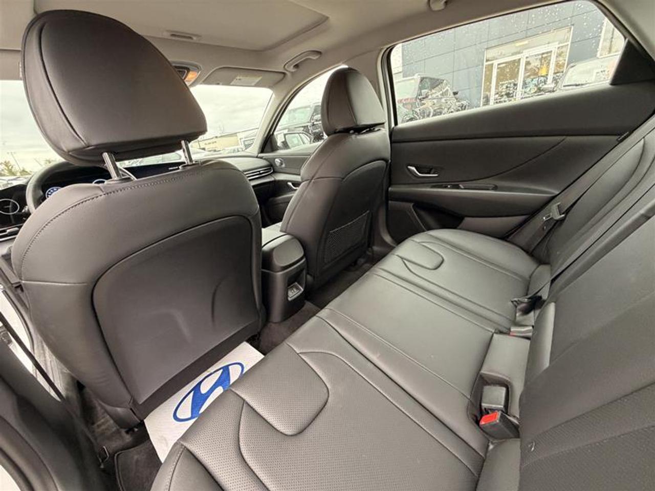 2026 Hyundai Elantra Hybrid Luxury Sedan Photo