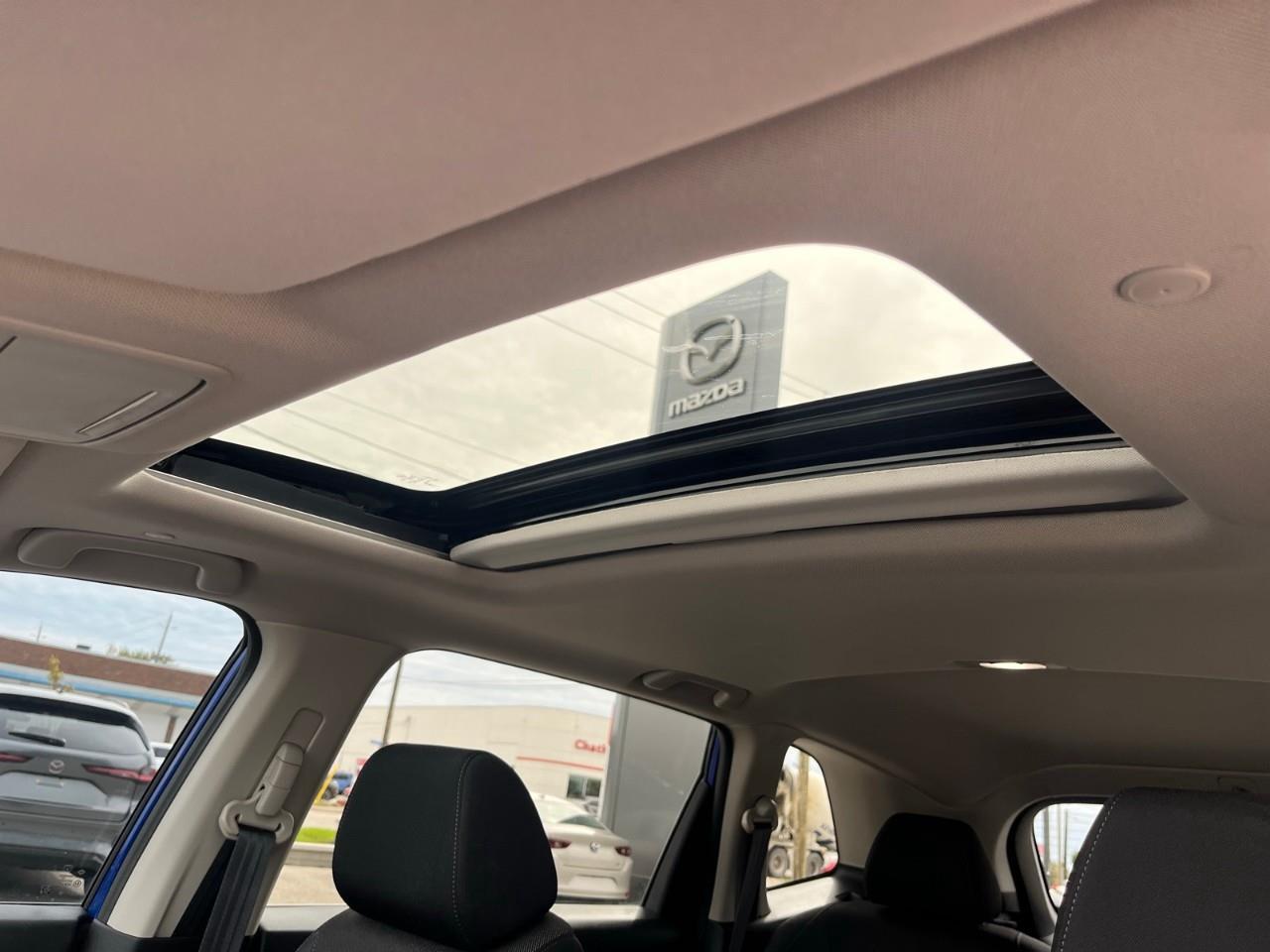 2024 Honda CR-V Sport Blind Spot Monitoring & Lane Keep Assist | Dual-Zone Climate Control | Power Liftgate Photo