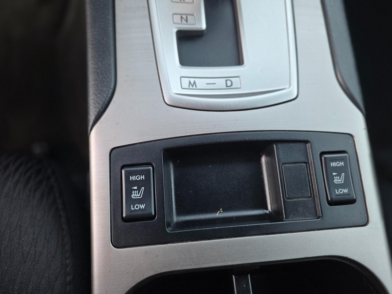 2011 Subaru Legacy 2.5i Prem AWP/Pwr Moon Photo