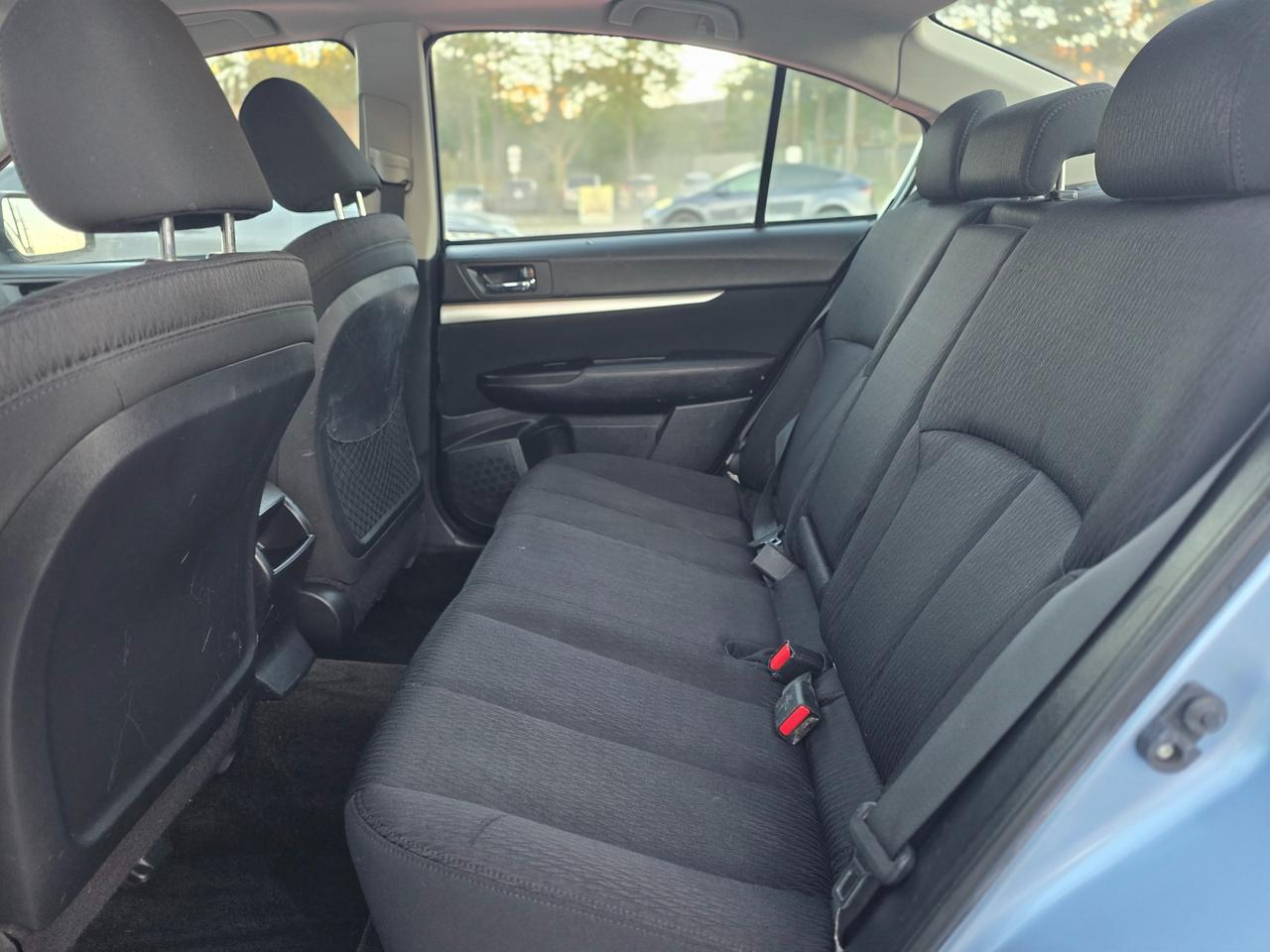 2011 Subaru Legacy 2.5i Prem AWP/Pwr Moon Photo