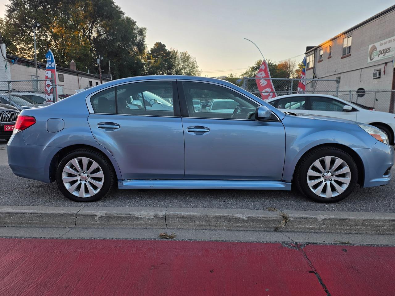 2011 Subaru Legacy 2.5i Prem AWP/Pwr Moon Photo