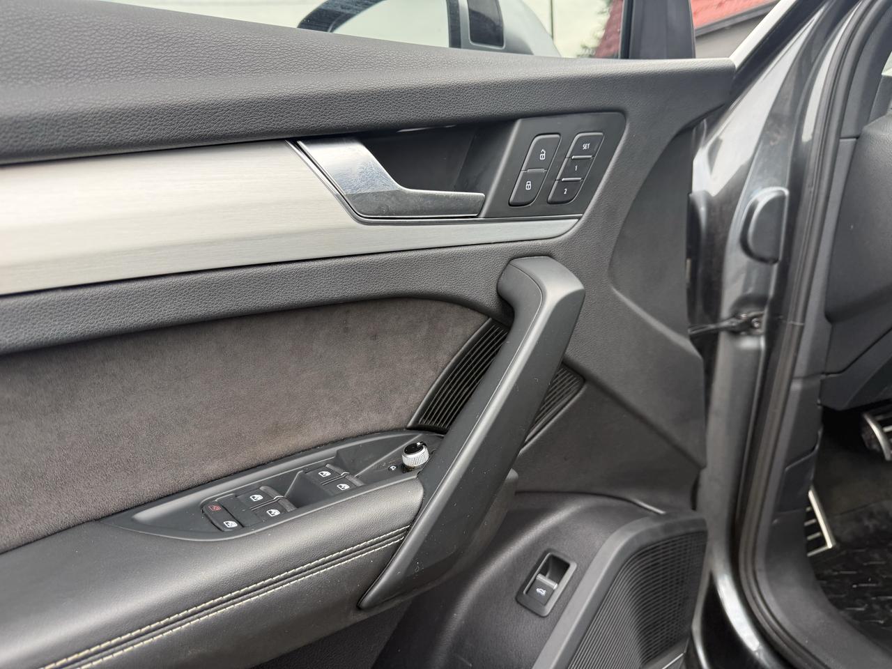 2018 Audi SQ5 Technik Photo