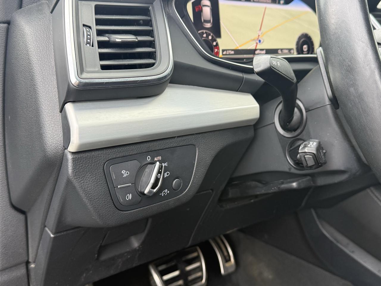 2018 Audi SQ5 Technik Photo