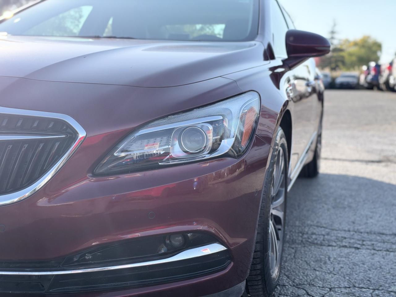 2017 Buick LaCrosse Premium // LEATHER // AWD // REVERSE CAM Photo