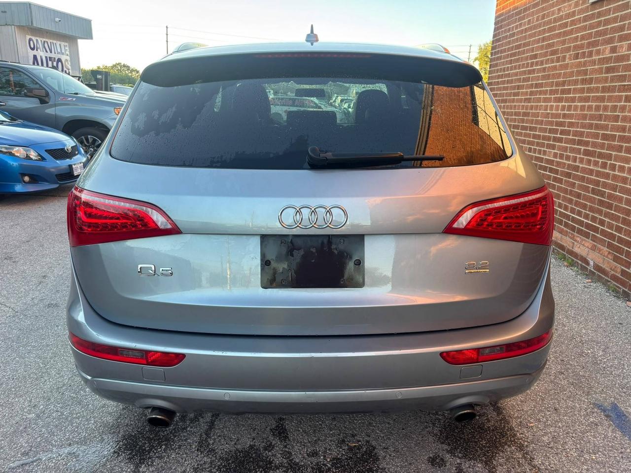 2010 Audi Q5 Quattro 4dr 3.2L Premium Photo