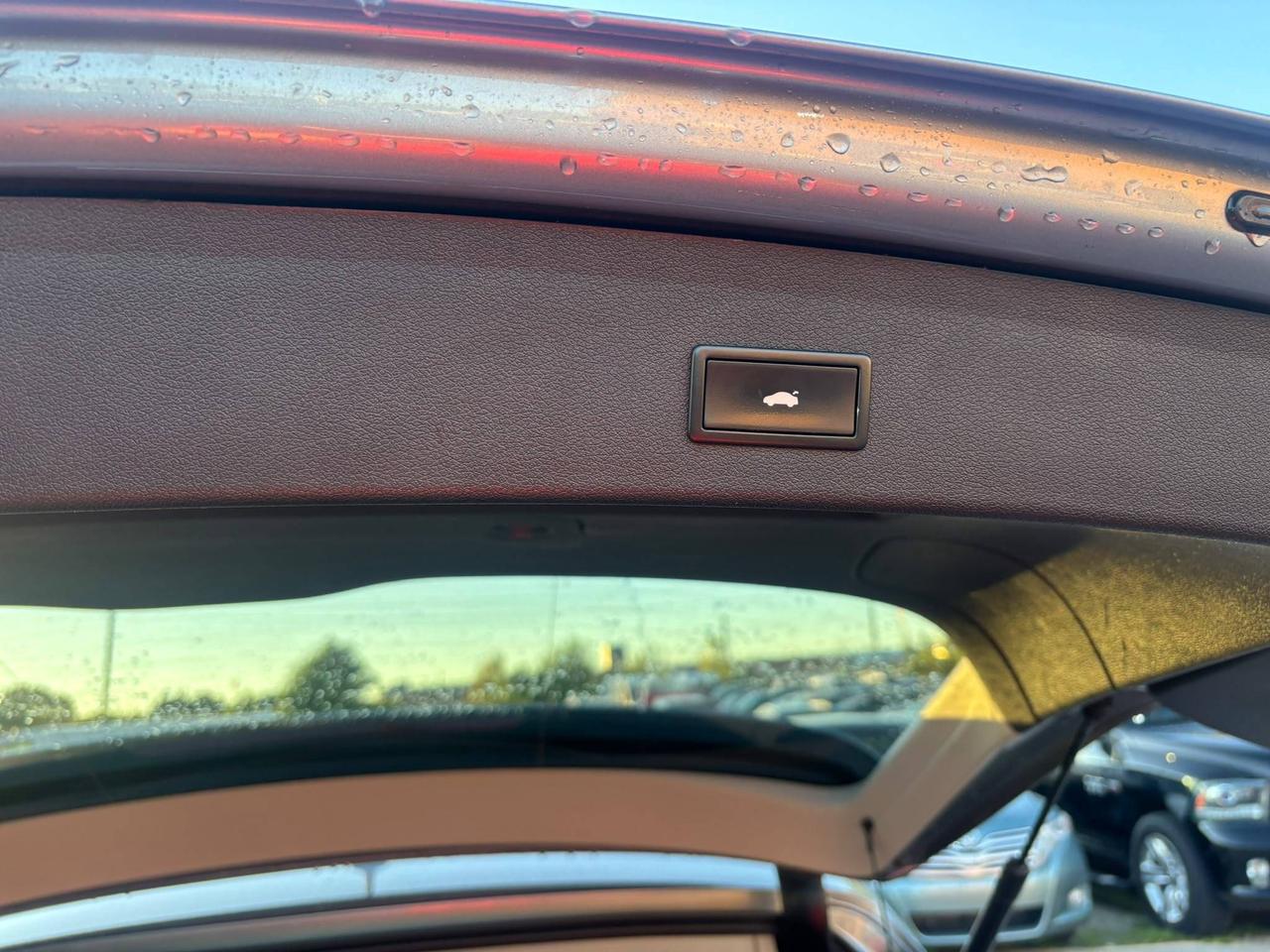 2010 Audi Q5 Quattro 4dr 3.2L Premium Photo