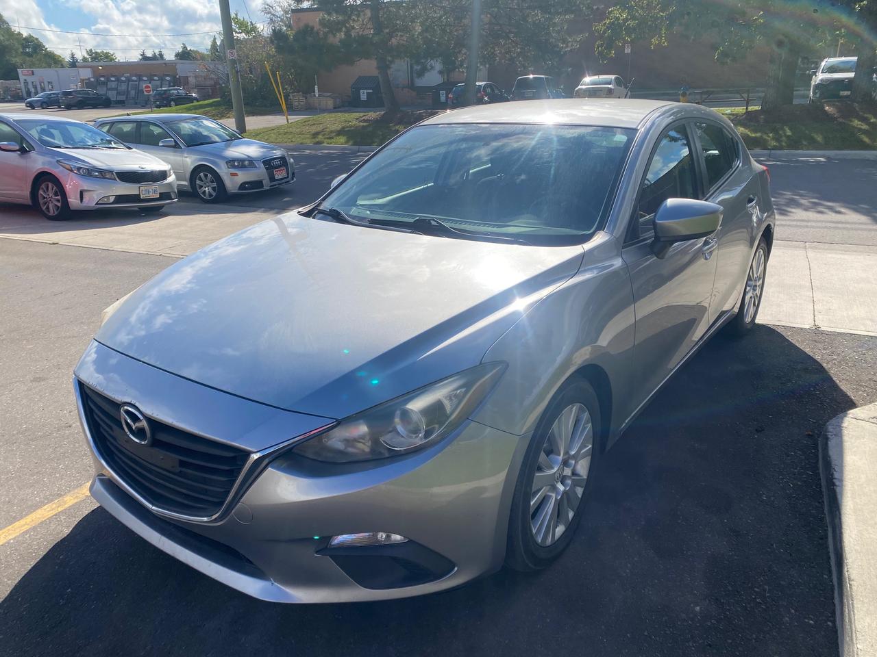 2014 Mazda MAZDA3 GX-SKY Photo