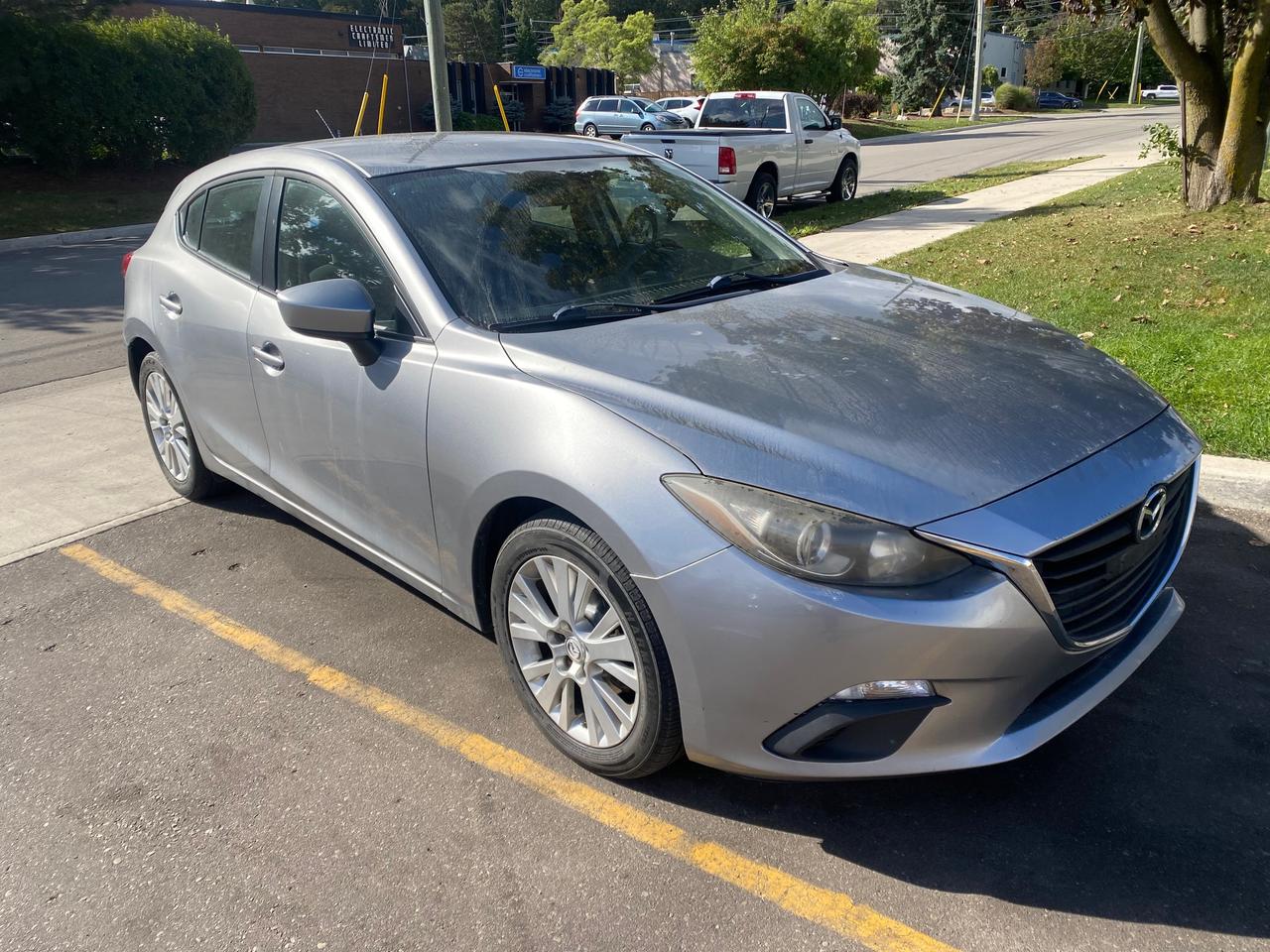 2014 Mazda MAZDA3 GX-SKY Photo
