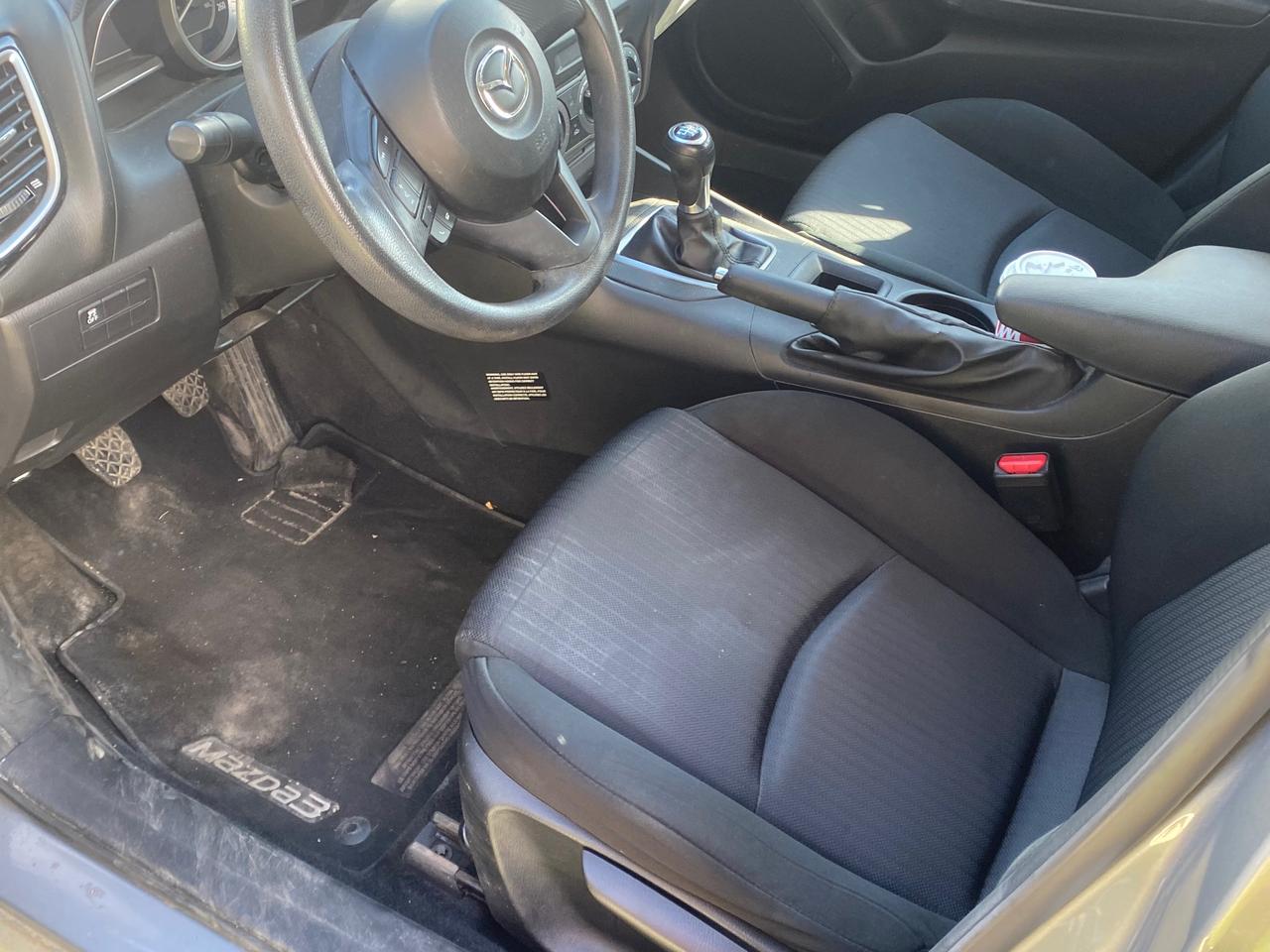 2014 Mazda MAZDA3 GX-SKY Photo