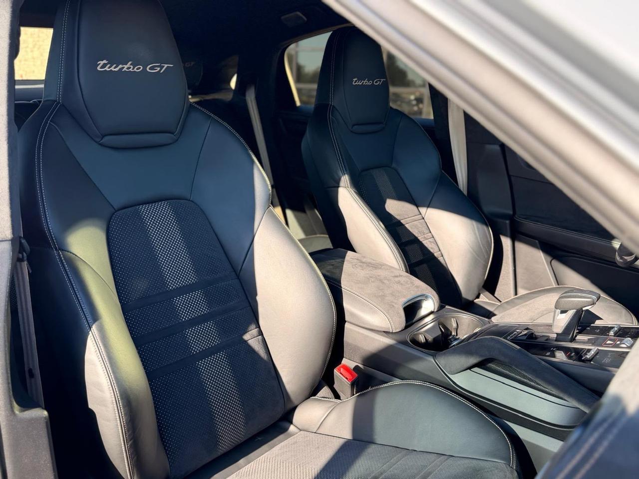 2023 Porsche Cayenne Turbo GT| CLEAN CARFAX | NO CLAIMS| Photo