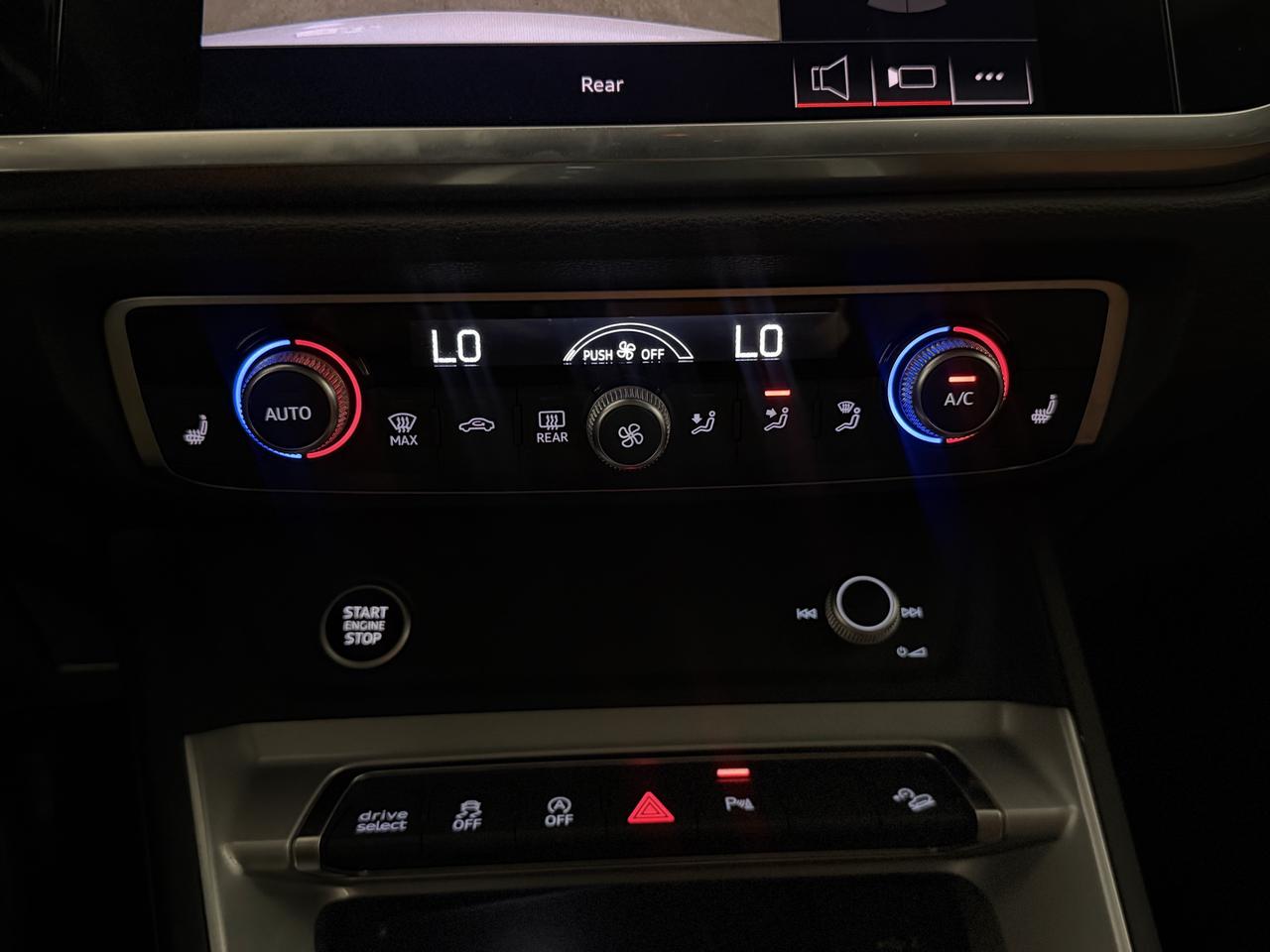 2021 Audi Q3 PROGRESSIV | S-LINE | PANOROOF | CARPLAY Photo