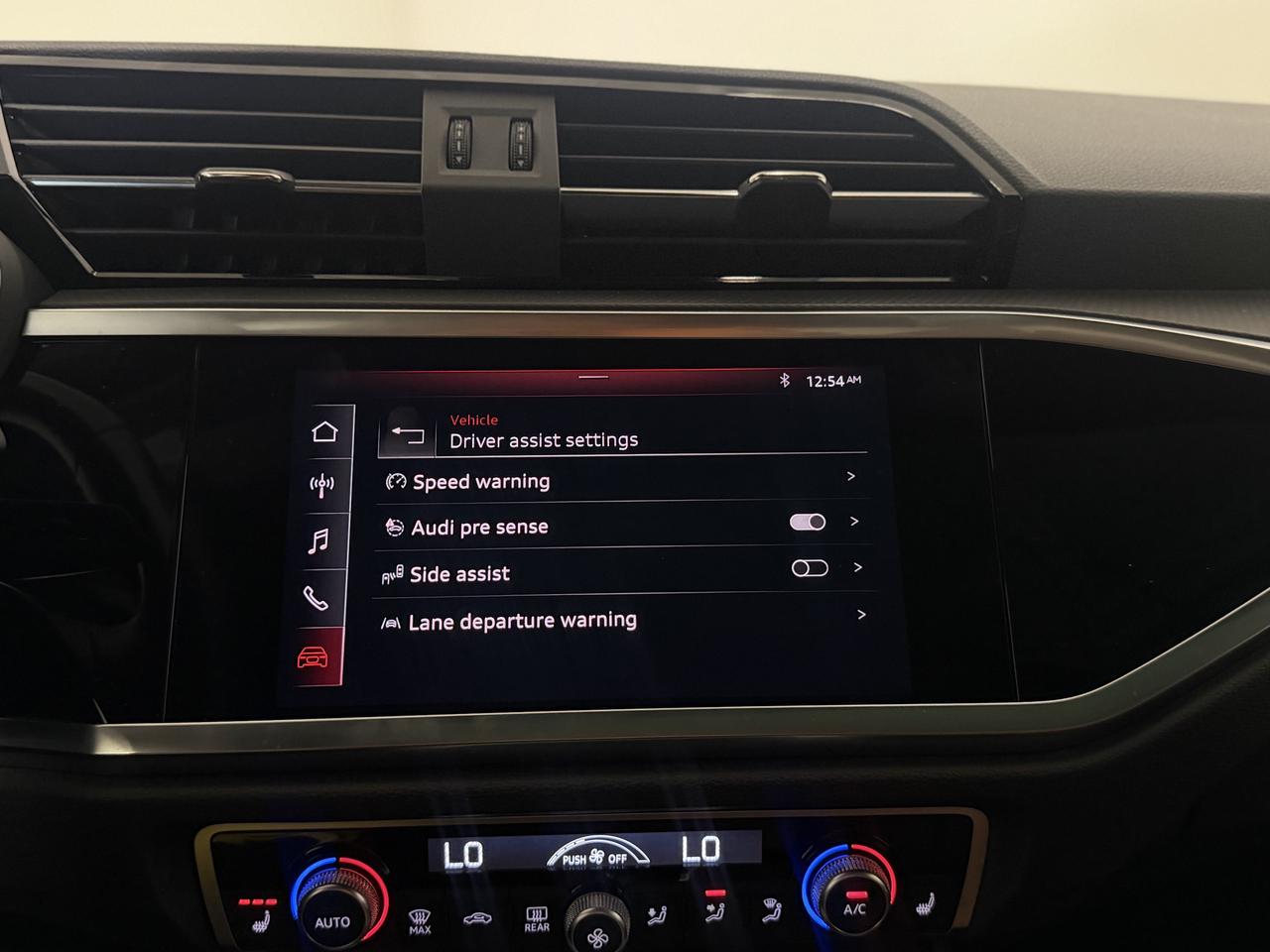 2021 Audi Q3 PROGRESSIV | S-LINE | PANOROOF | CARPLAY Photo