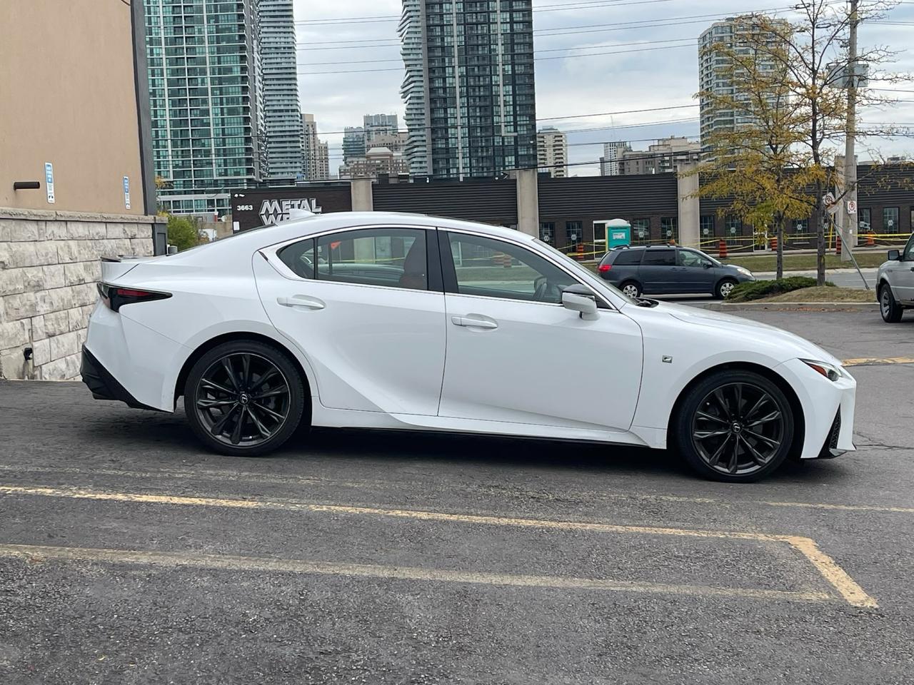 2023 Lexus IS IS 300| CLEAN CARFAX| NO CLAIMS | Photo