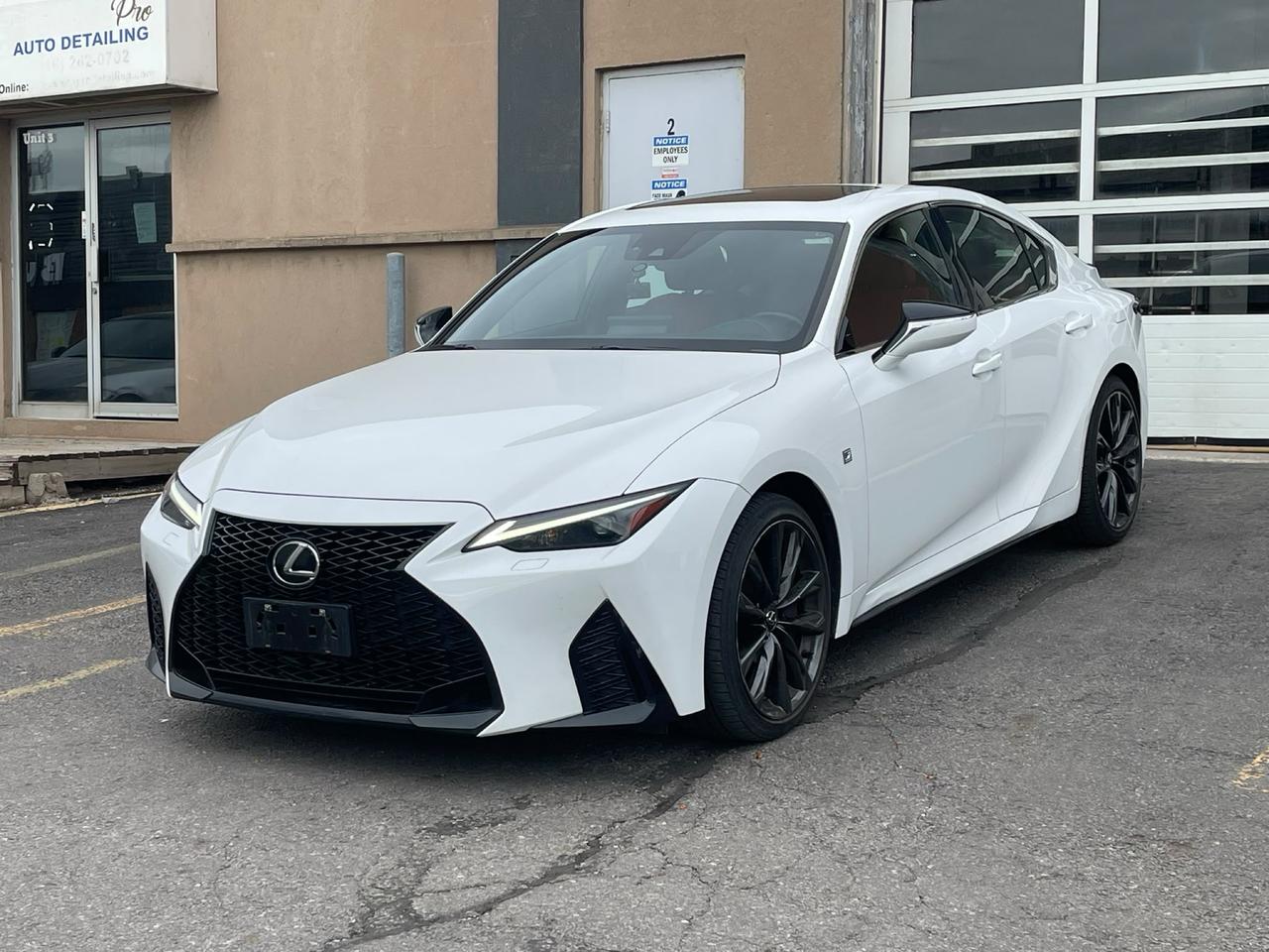 2023 Lexus IS IS 300| CLEAN CARFAX| NO CLAIMS | Photo0